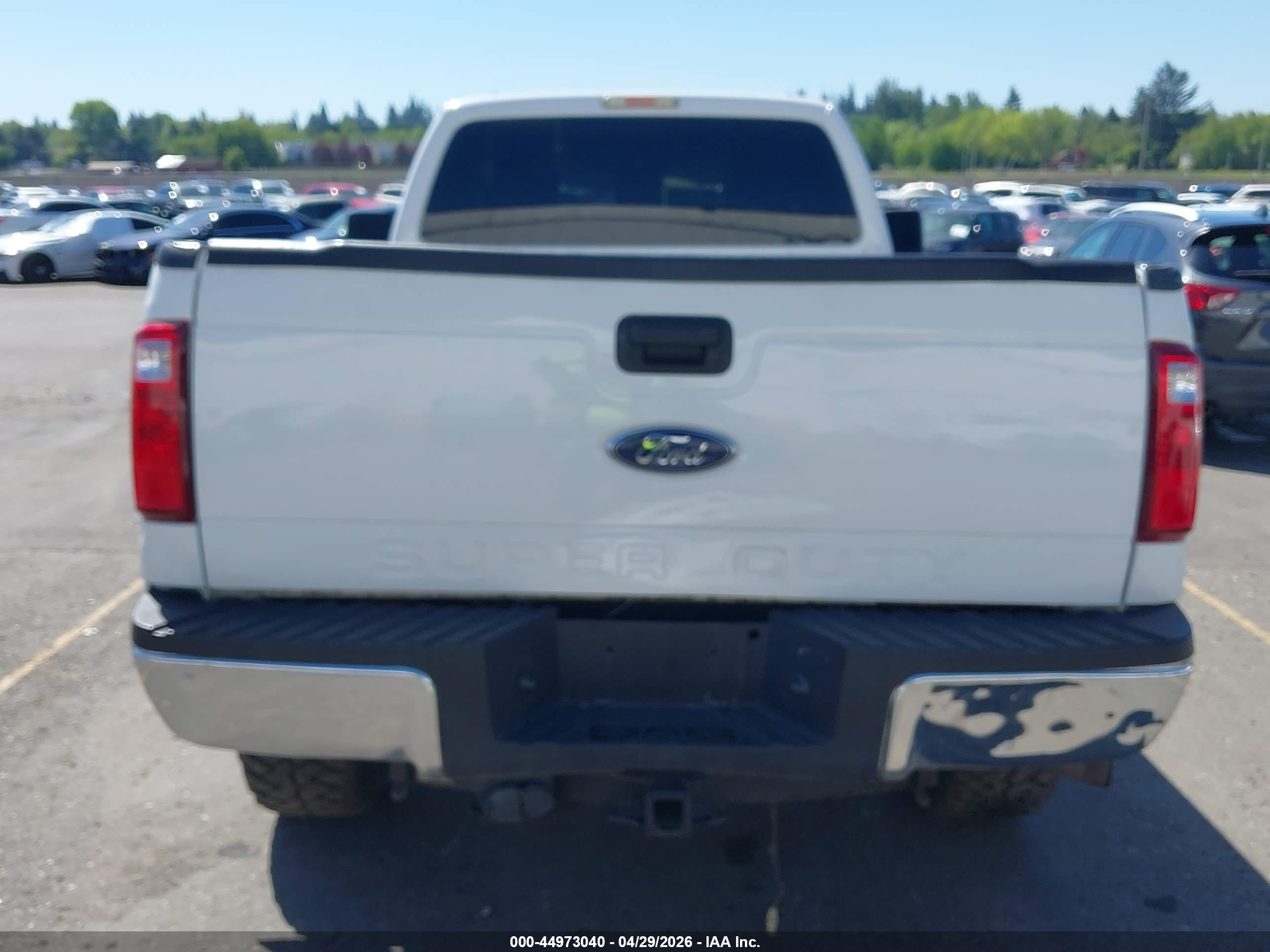 2014 Ford F-250 Xl White vin: 1FTBF2BT1EEB02363