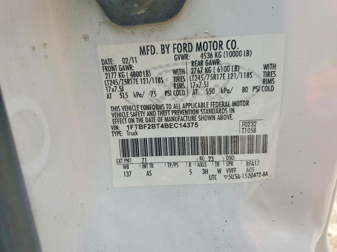 2011 Ford F250 Super Duty White vin: 1FTBF2BT4BEC14375