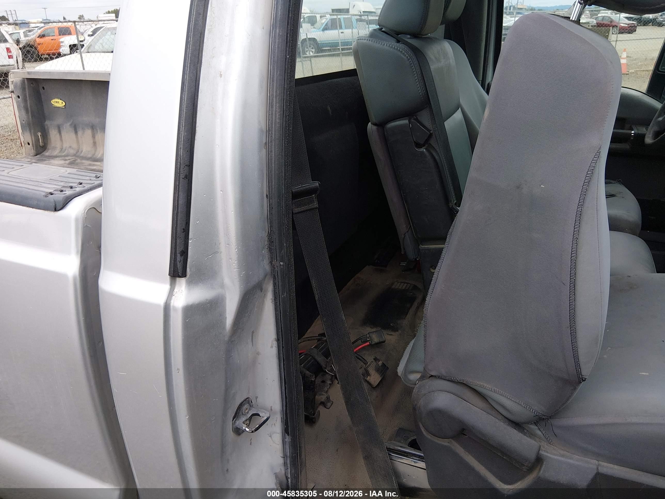 2015 Ford F-250 Xl Silver vin: 1FTBF2BT5FED19805