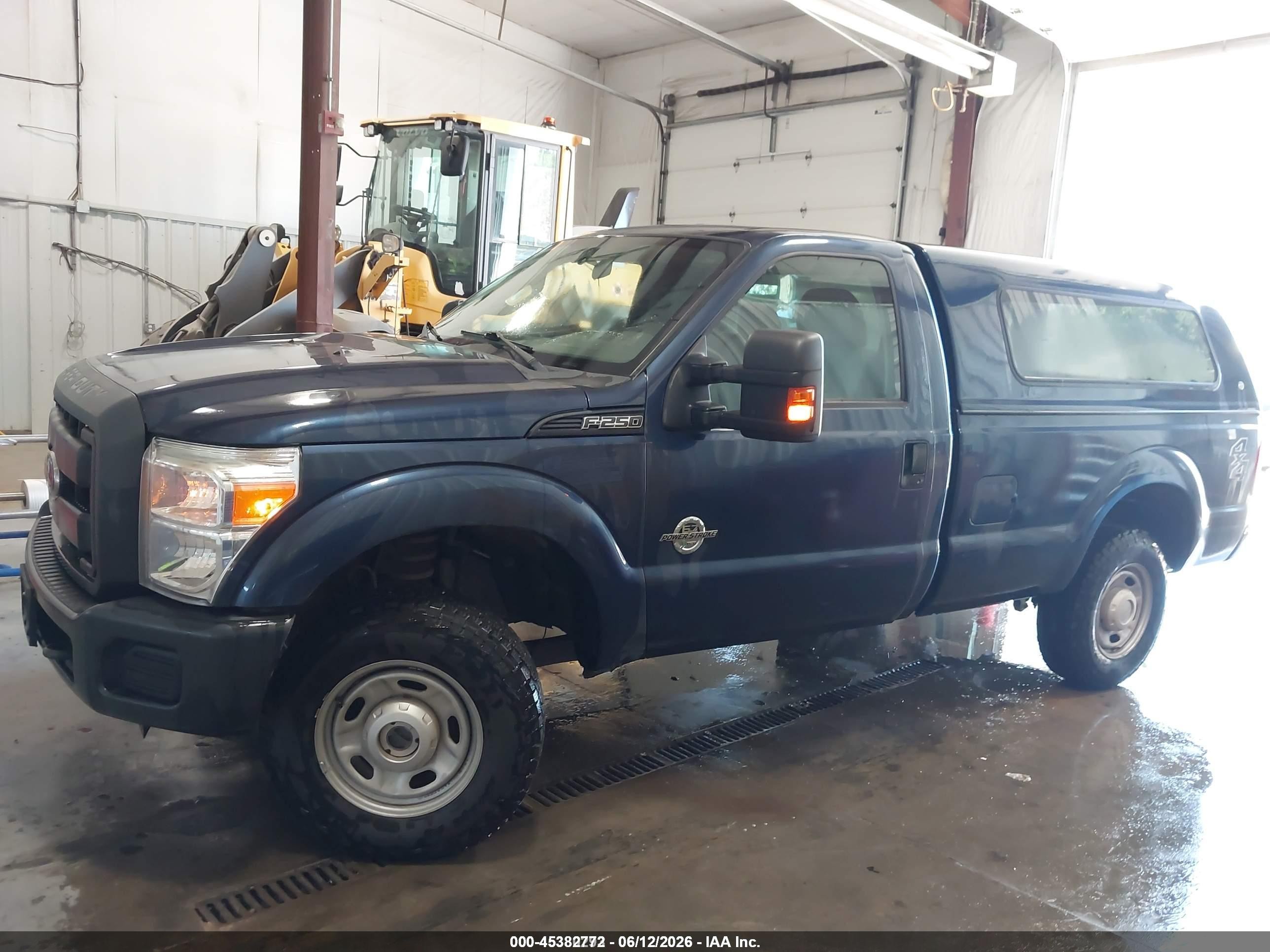 2015 Ford F-250 Xl Синий vin: 1FTBF2BT9FED59580