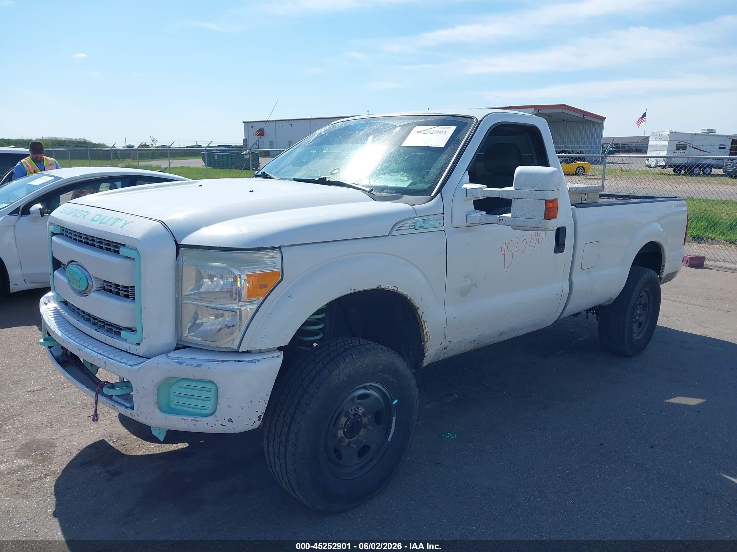 2015 Ford F-250 Xl White vin: 1FTBF2BTXFEC34989
