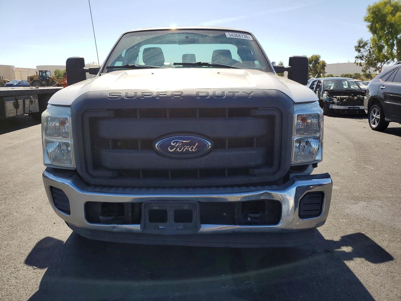 2015 Ford F350 Super Duty Белый vin: 1FTBF3A61FEB80113