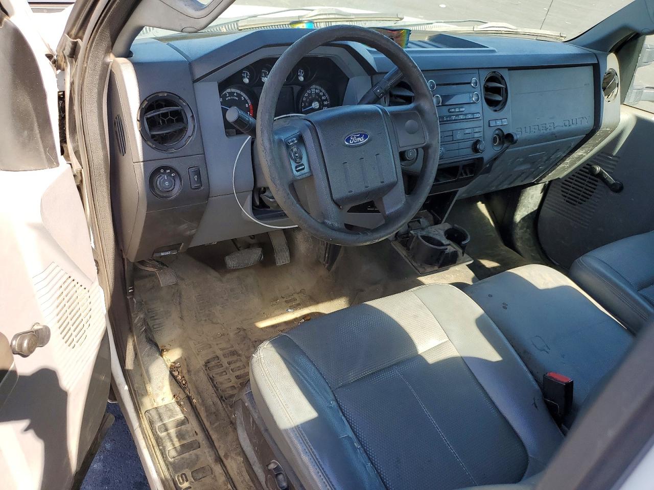 2015 Ford F350 Super Duty Белый vin: 1FTBF3A61FEB80113