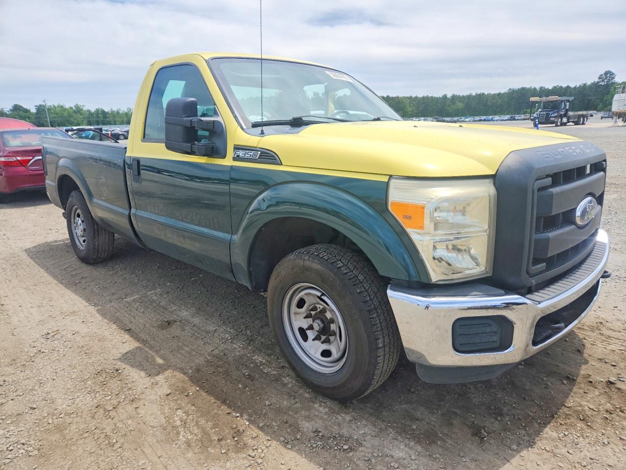 2011 Ford F350 Super Duty Green vin: 1FTBF3A62BEC31015