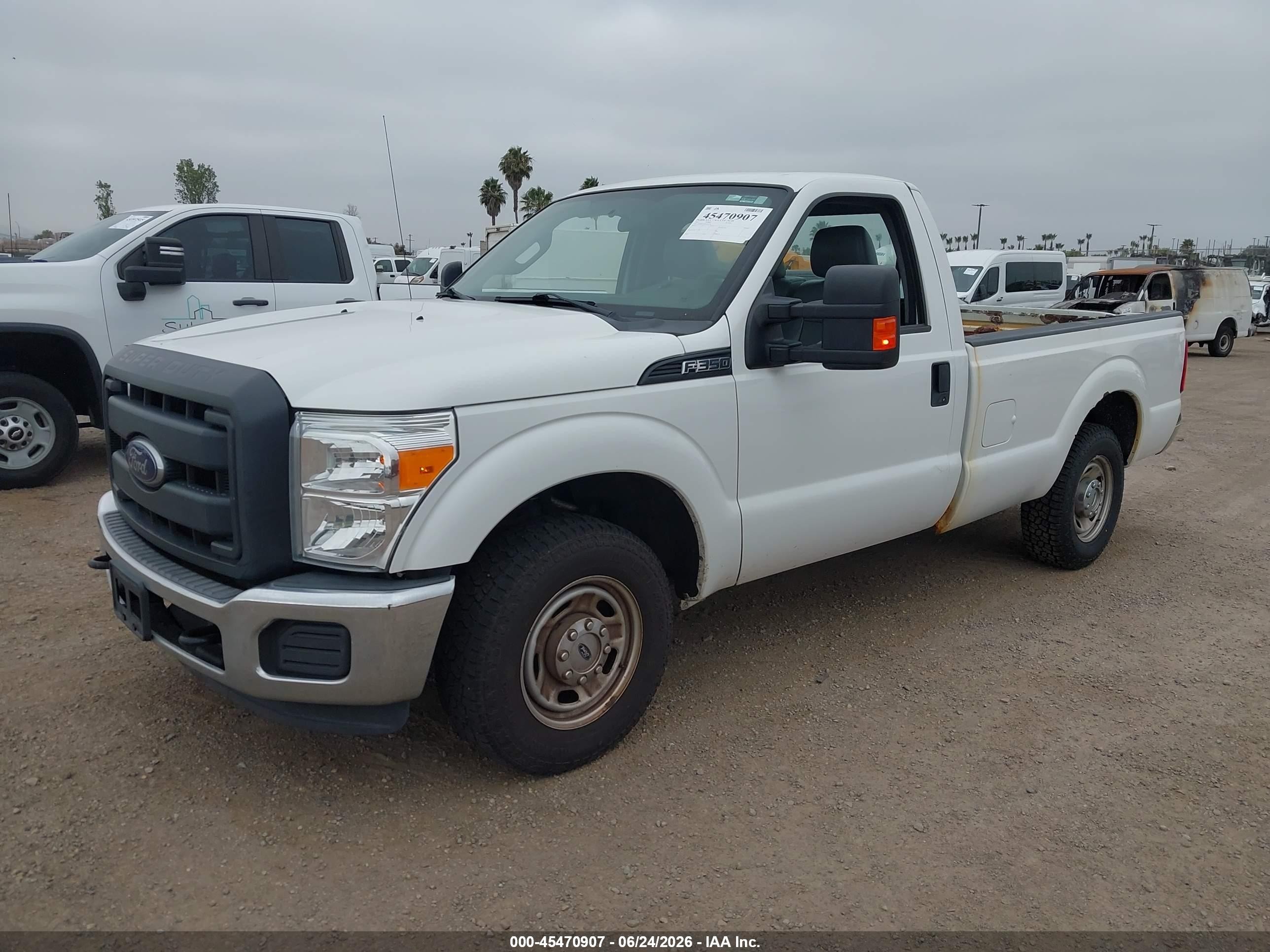 2015 Ford F-350 Xl/xlt White vin: 1FTBF3A66FED16736