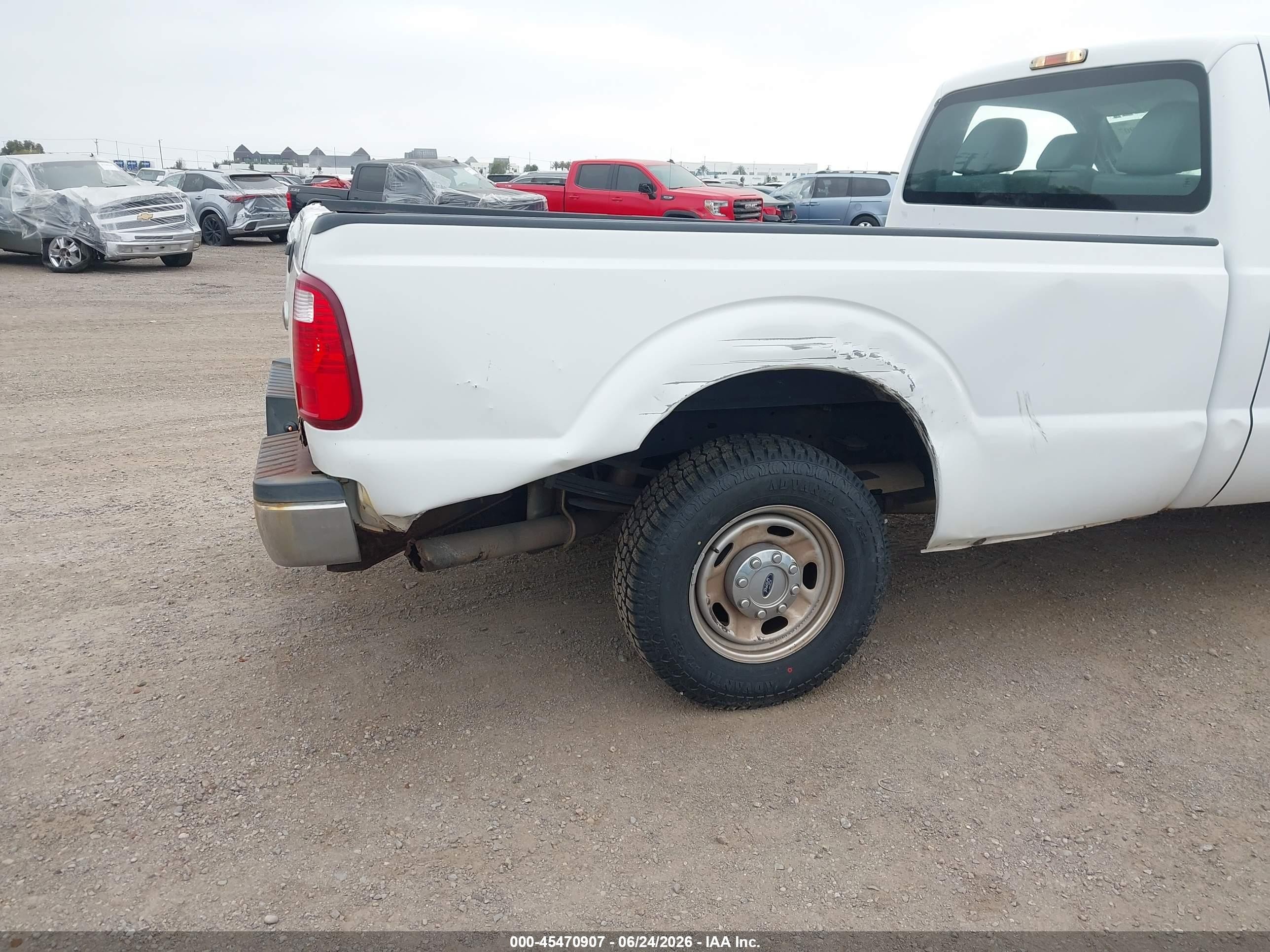 2015 Ford F-350 Xl/xlt White vin: 1FTBF3A66FED16736