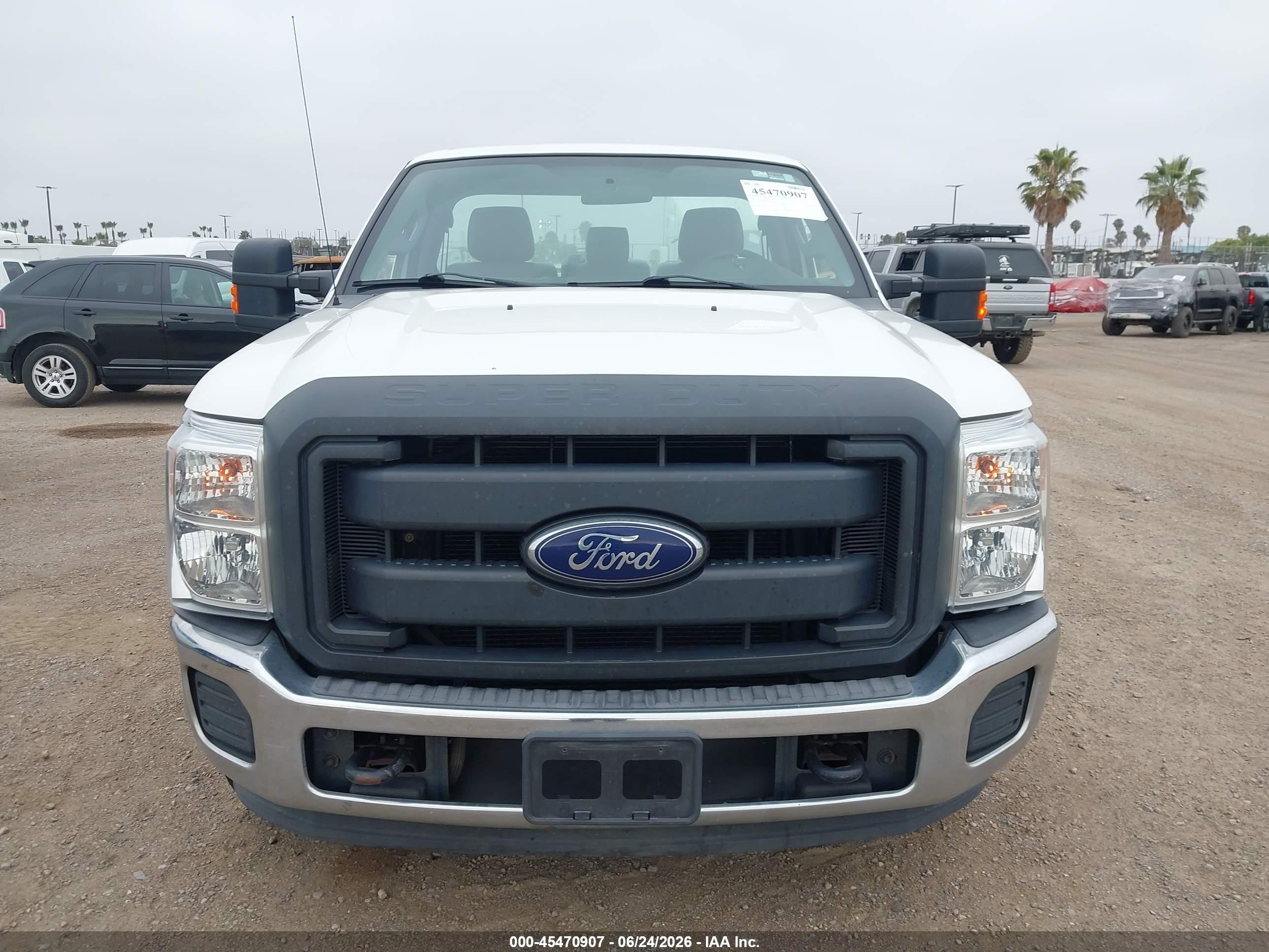 2015 Ford F-350 Xl/xlt White vin: 1FTBF3A66FED16736