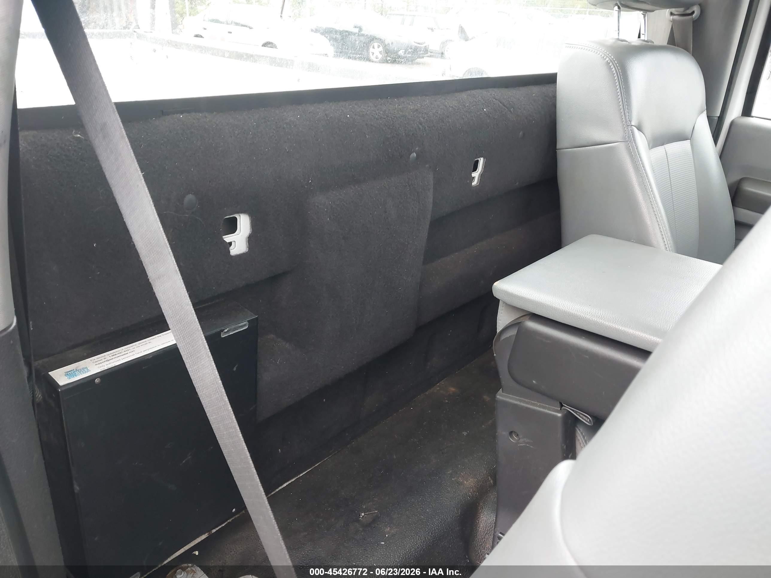 2011 Ford Super Duty F-350 Srw Xl/xlt White vin: 1FTBF3A67BEC82574