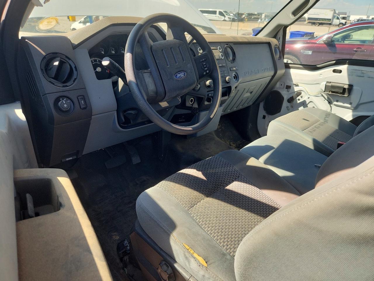 2015 Ford F-350 Super Duty White vin: 1FTBF3A68FEC26469