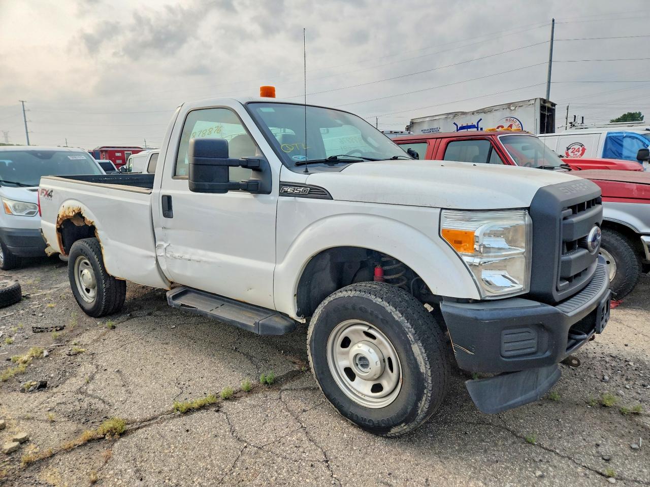 2015 Ford F350 Super Duty Белый vin: 1FTBF3B69FEC57406