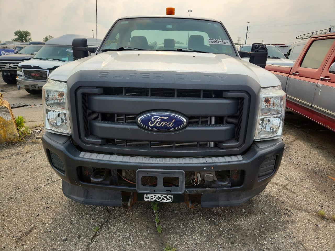 2015 Ford F350 Super Duty Белый vin: 1FTBF3B69FEC57406