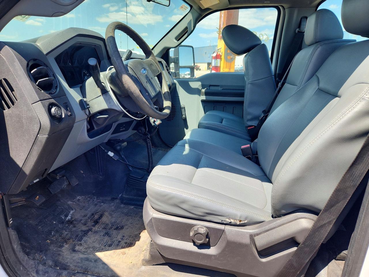 2015 Ford F350 Super Duty Белый vin: 1FTBF3B69FEC57406