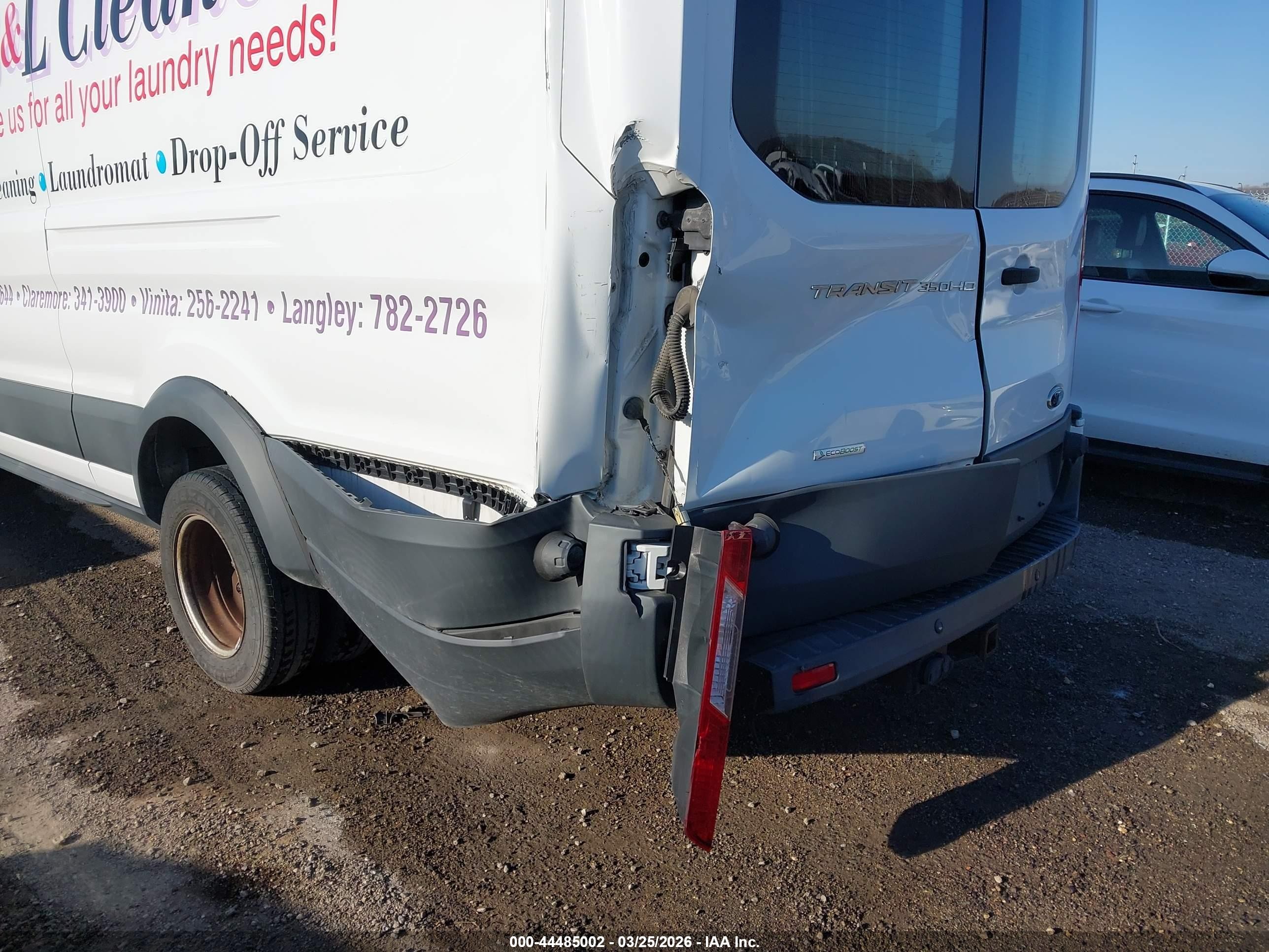 2016 Ford Transit-350   Белый vin: 1FTBF4XG5GKB47236