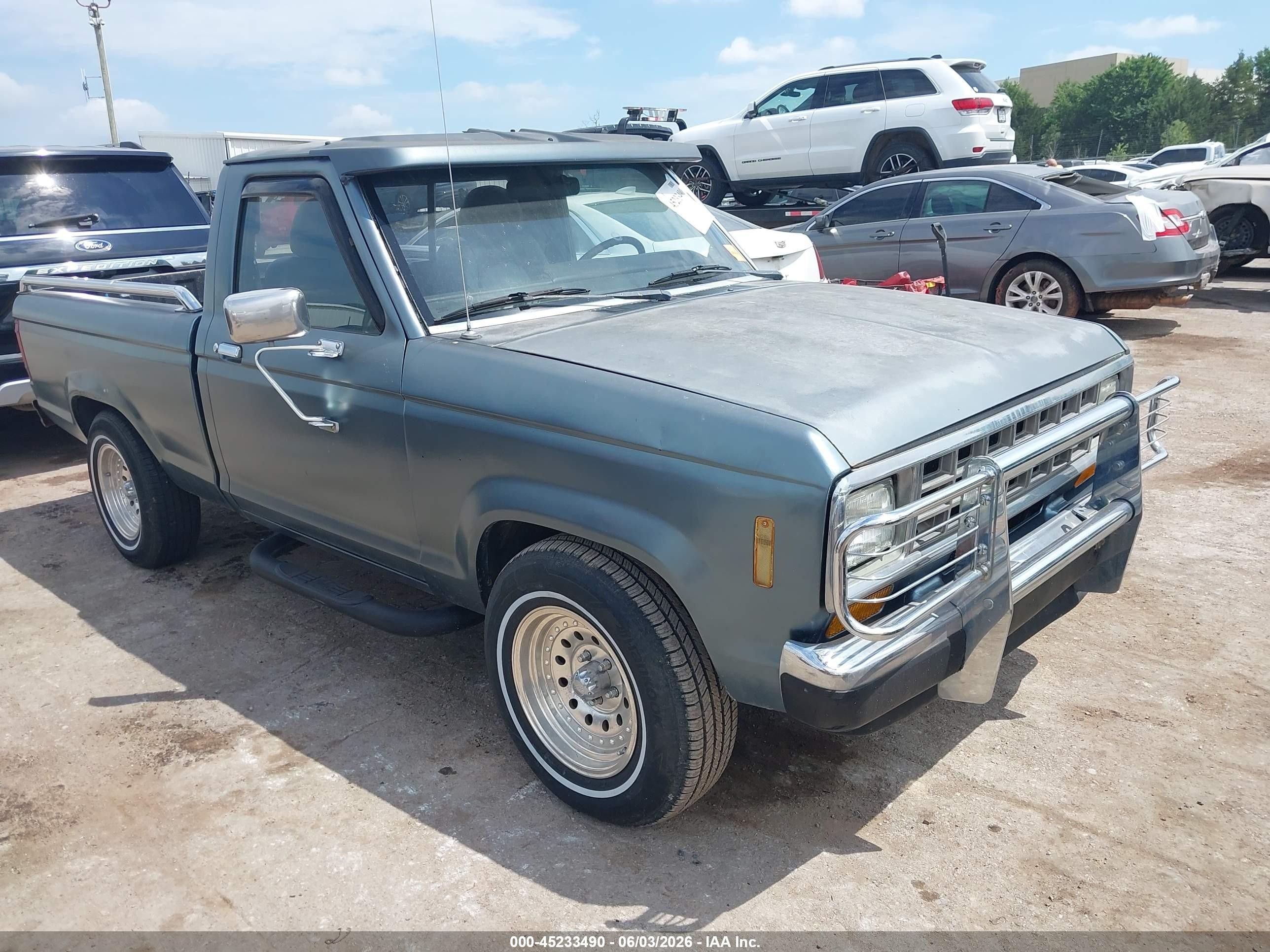 1987 Ford Ranger   Blue vin: 1FTBR10AXHUB52305