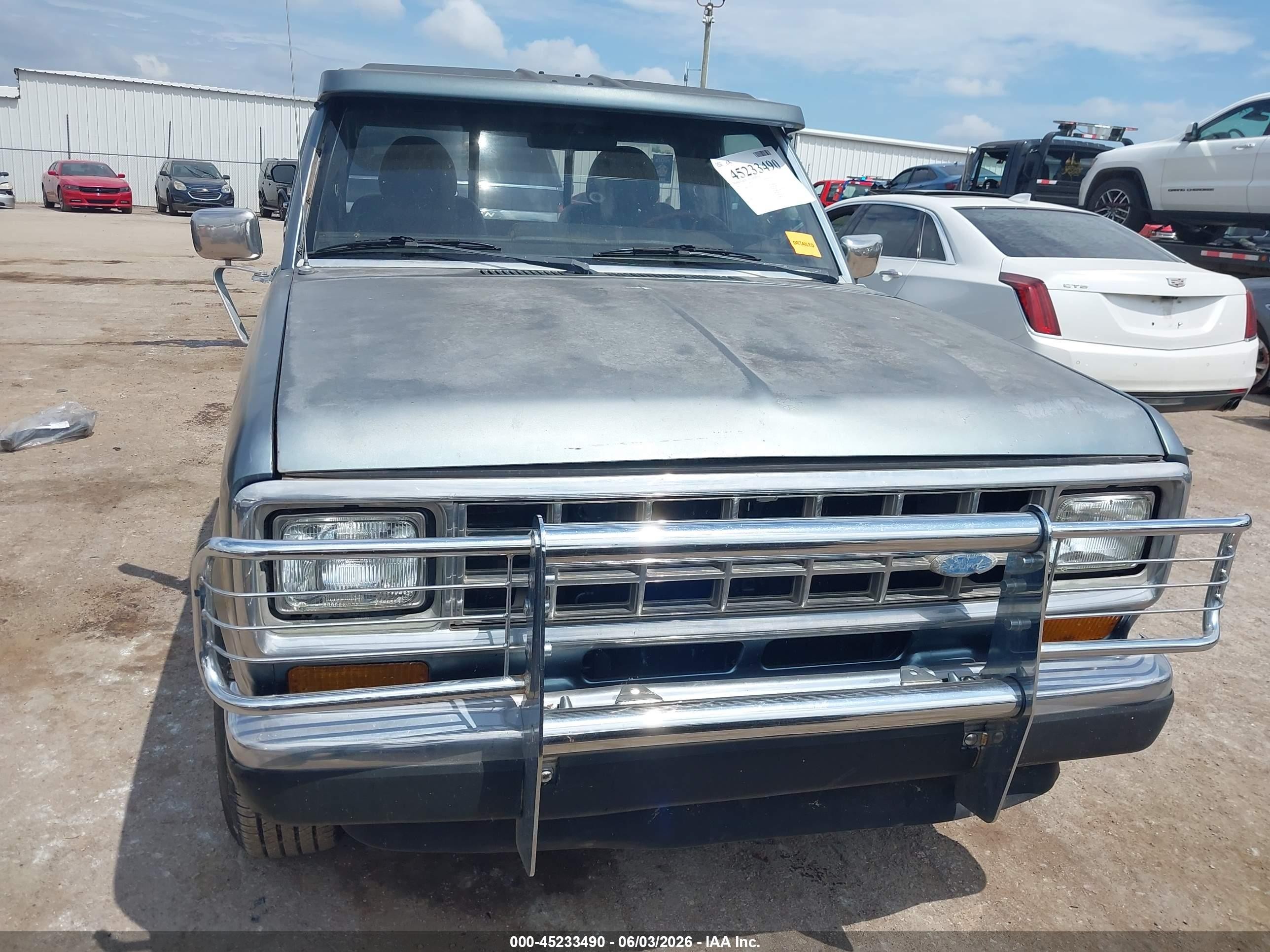 1987 Ford Ranger   Blue vin: 1FTBR10AXHUB52305