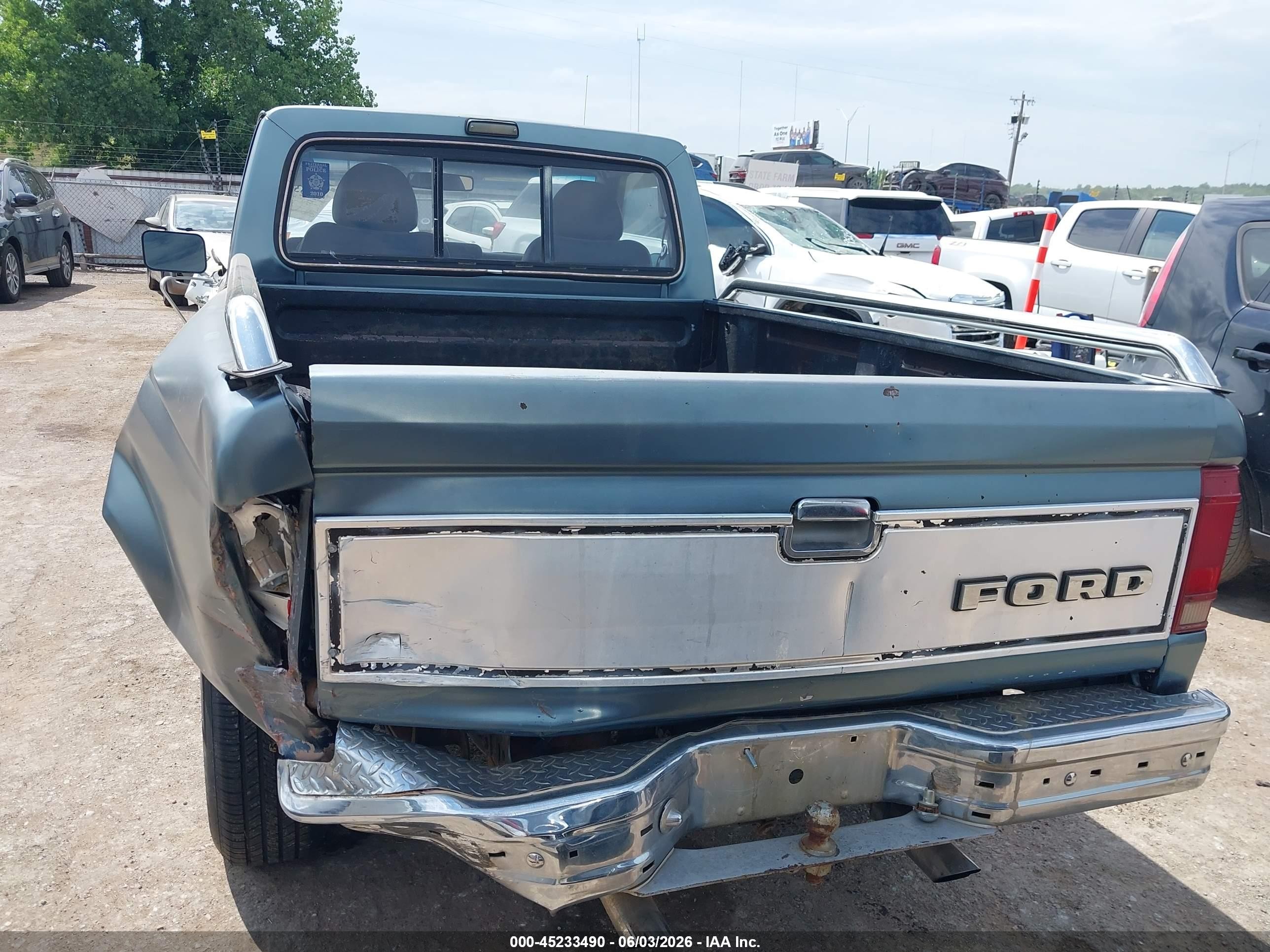 1987 Ford Ranger   Blue vin: 1FTBR10AXHUB52305