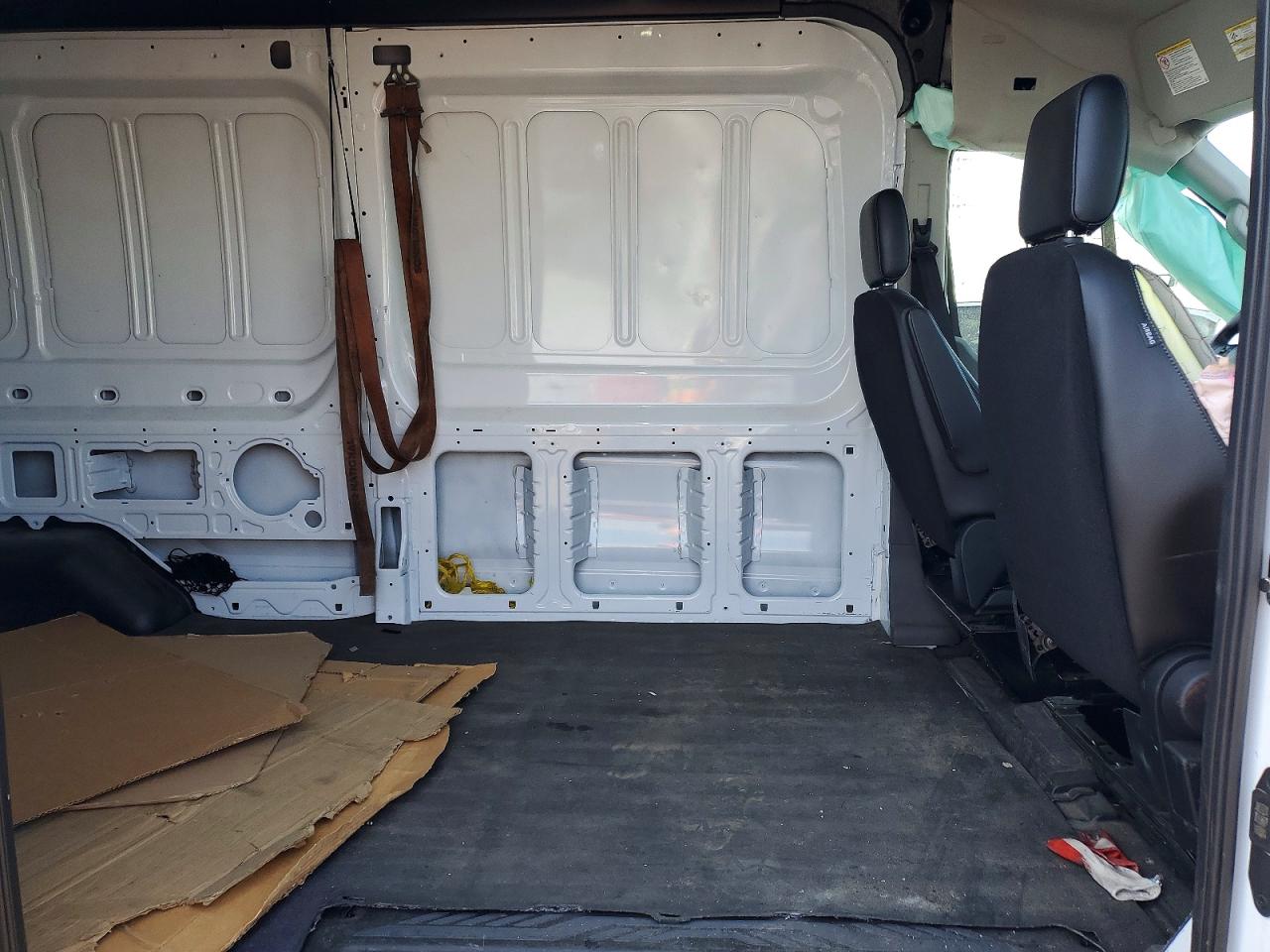 2023 Ford Transit T-250 White vin: 1FTBR1C80PKB77538