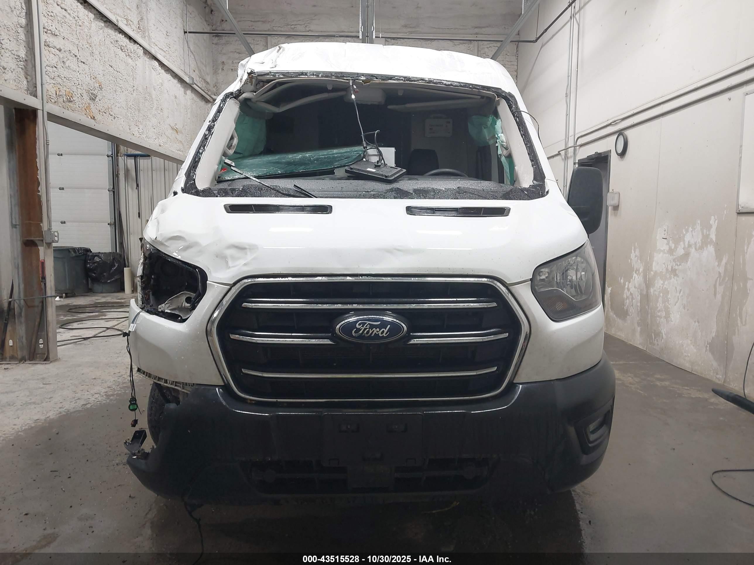 2020 Ford Transit-250   White vin: 1FTBR1C82LKB03077