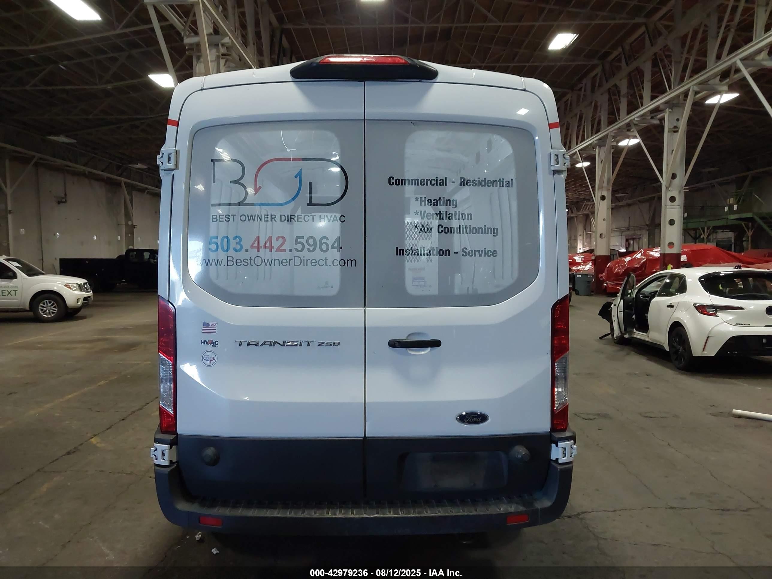 2020 Ford Transit-250   White vin: 1FTBR1C84LKA42184