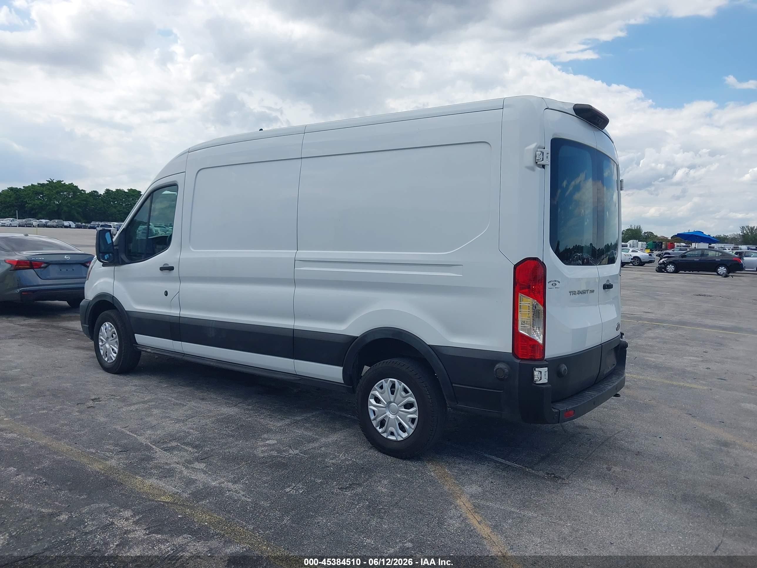 2020 Ford Transit-250 White vin: 1FTBR1C89LKB10768