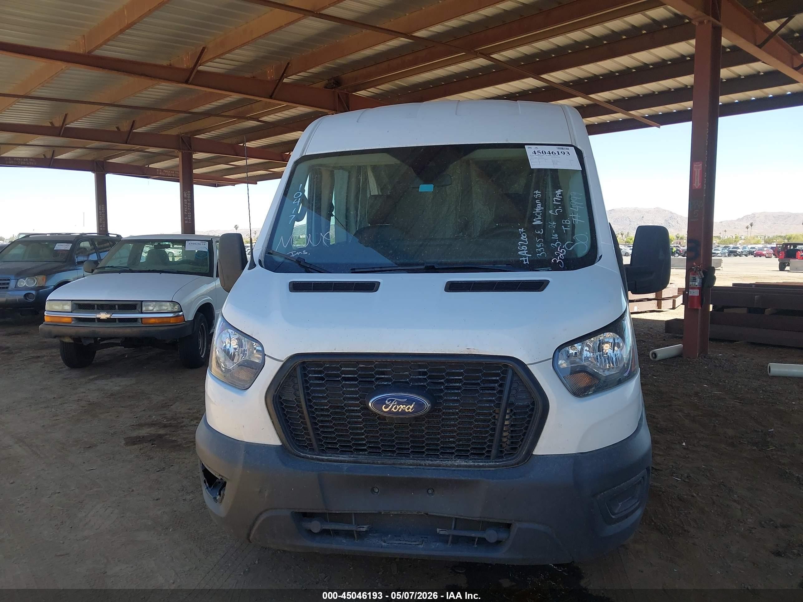 2023 Ford Transit-250   White vin: 1FTBR1C89PKA82007