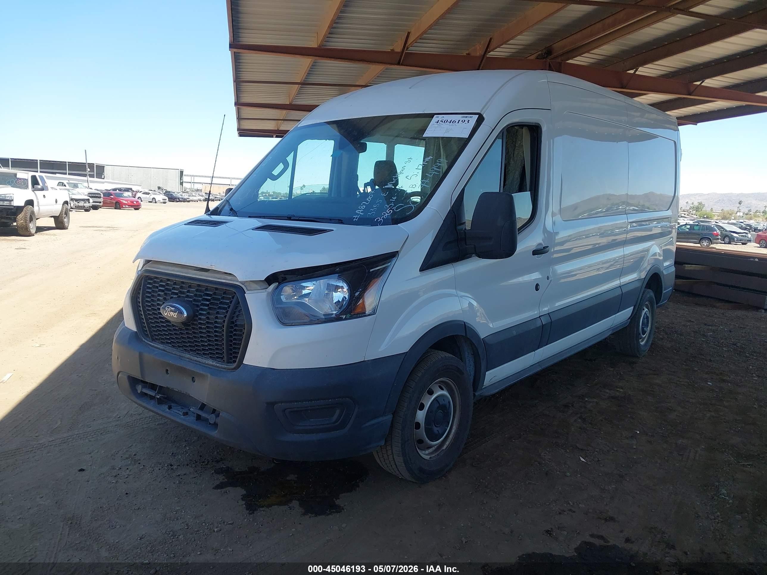 2023 Ford Transit-250   White vin: 1FTBR1C89PKA82007