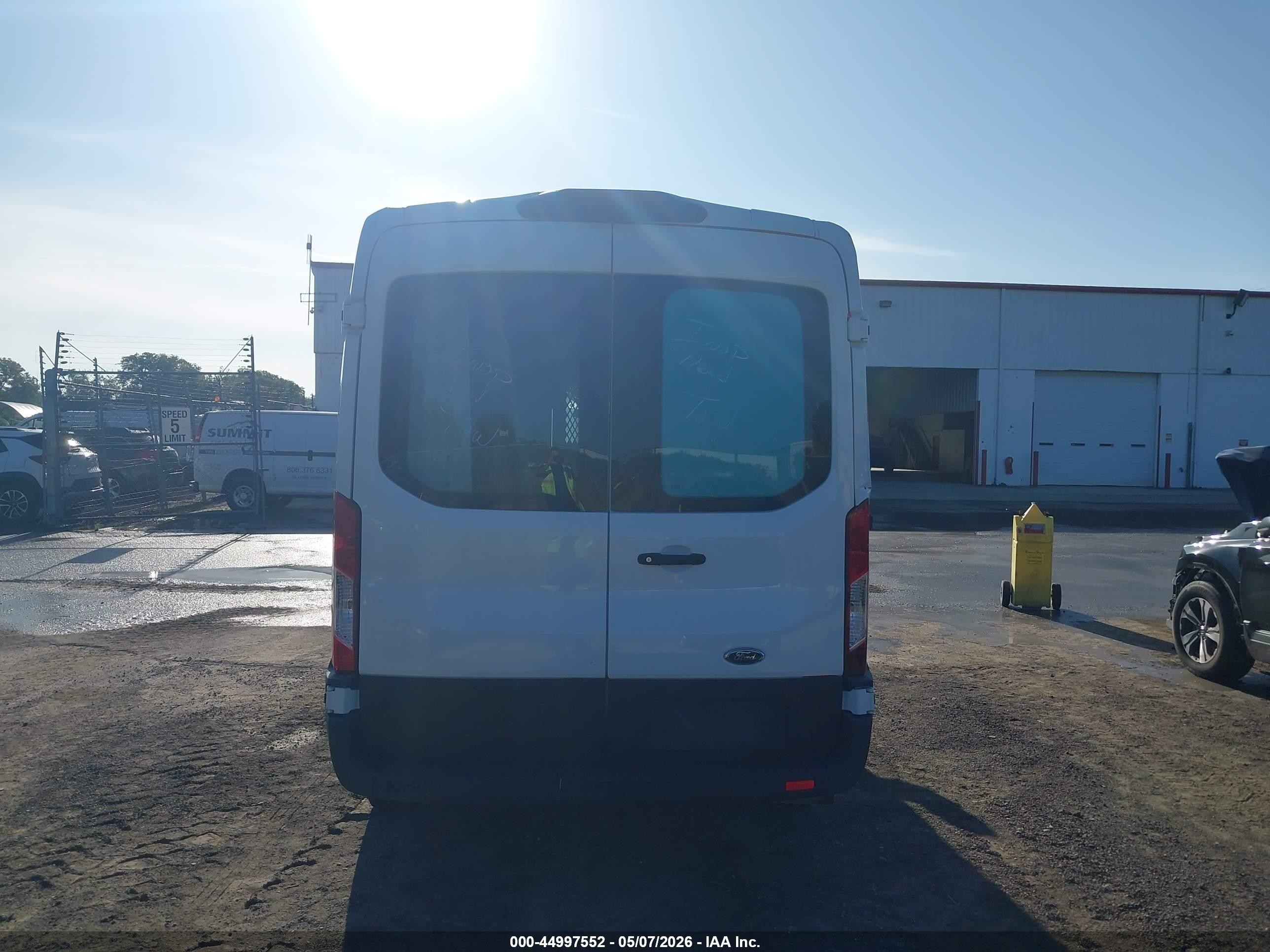 2020 Ford Transit-250   Белый vin: 1FTBR1C8XLKB60160
