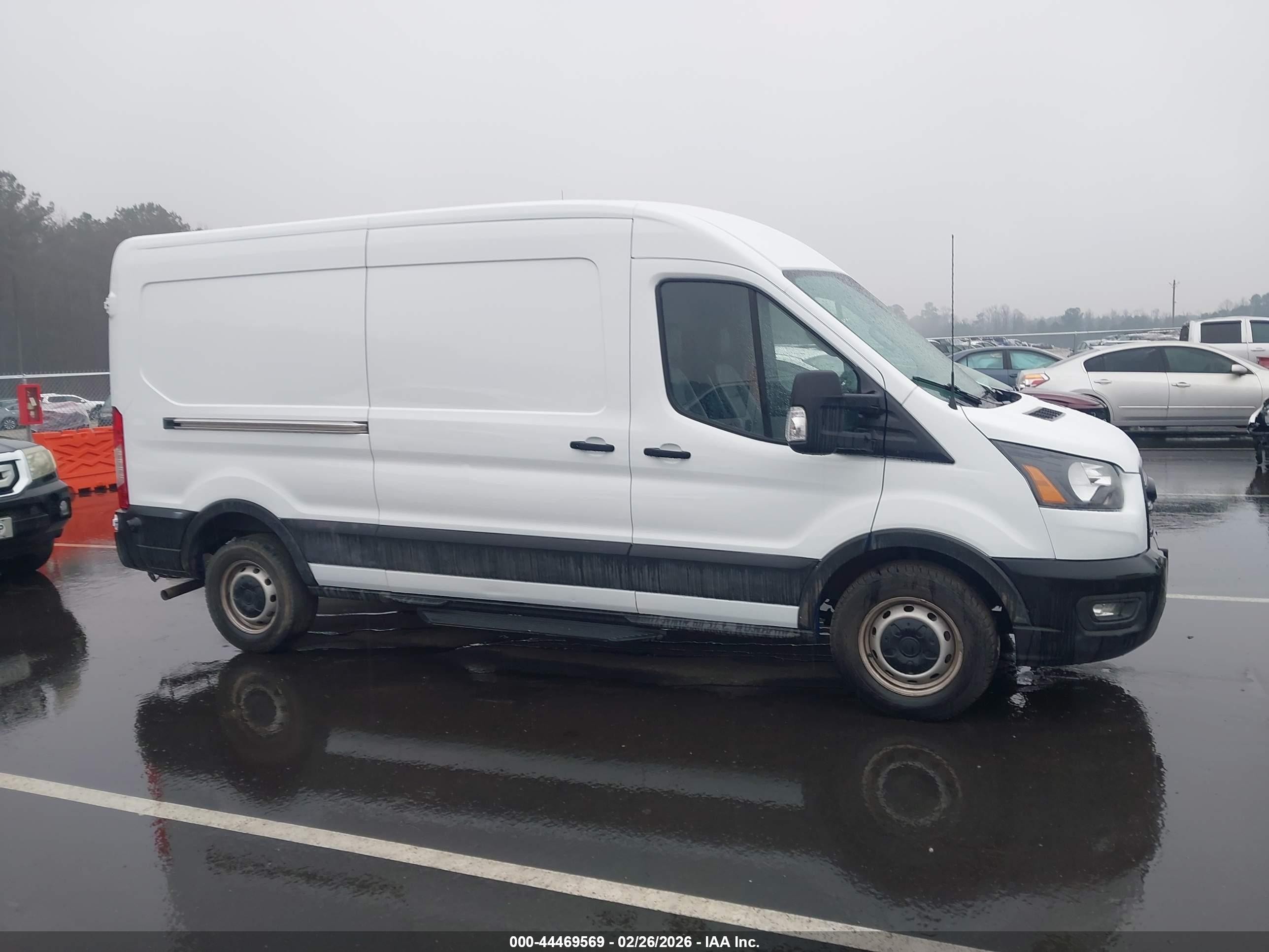2023 Ford Transit-250   White vin: 1FTBR1C8XPKB05682