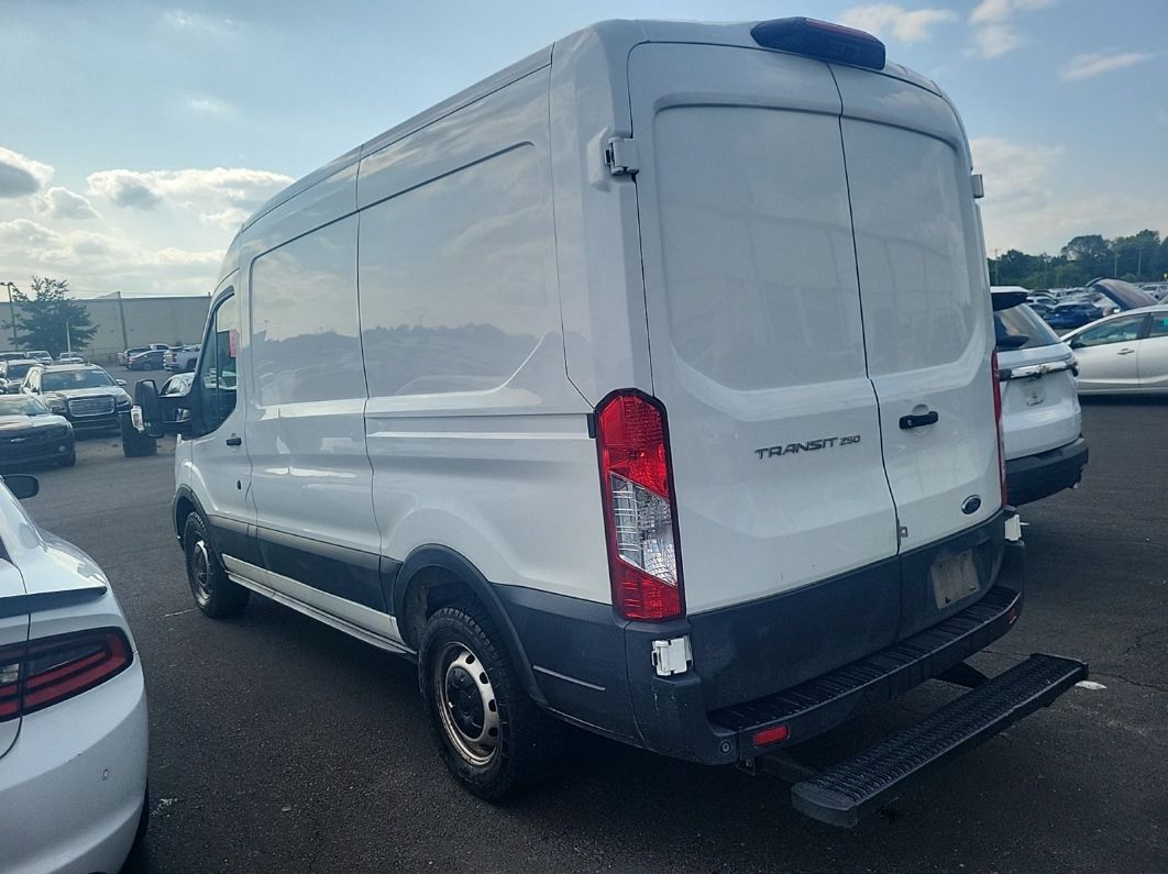 2020 Ford Transit T-250 vin: 1FTBR1CGXLKB75362