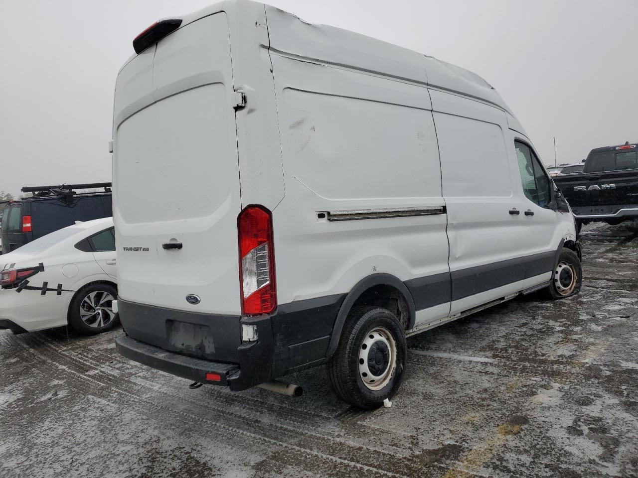 2021 Ford Transit T-250 White vin: 1FTBR1X85MKA08539