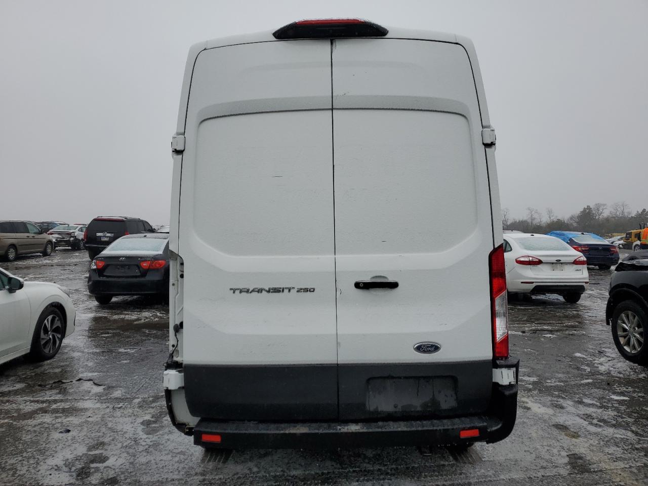 2021 Ford Transit T-250 White vin: 1FTBR1X85MKA08539
