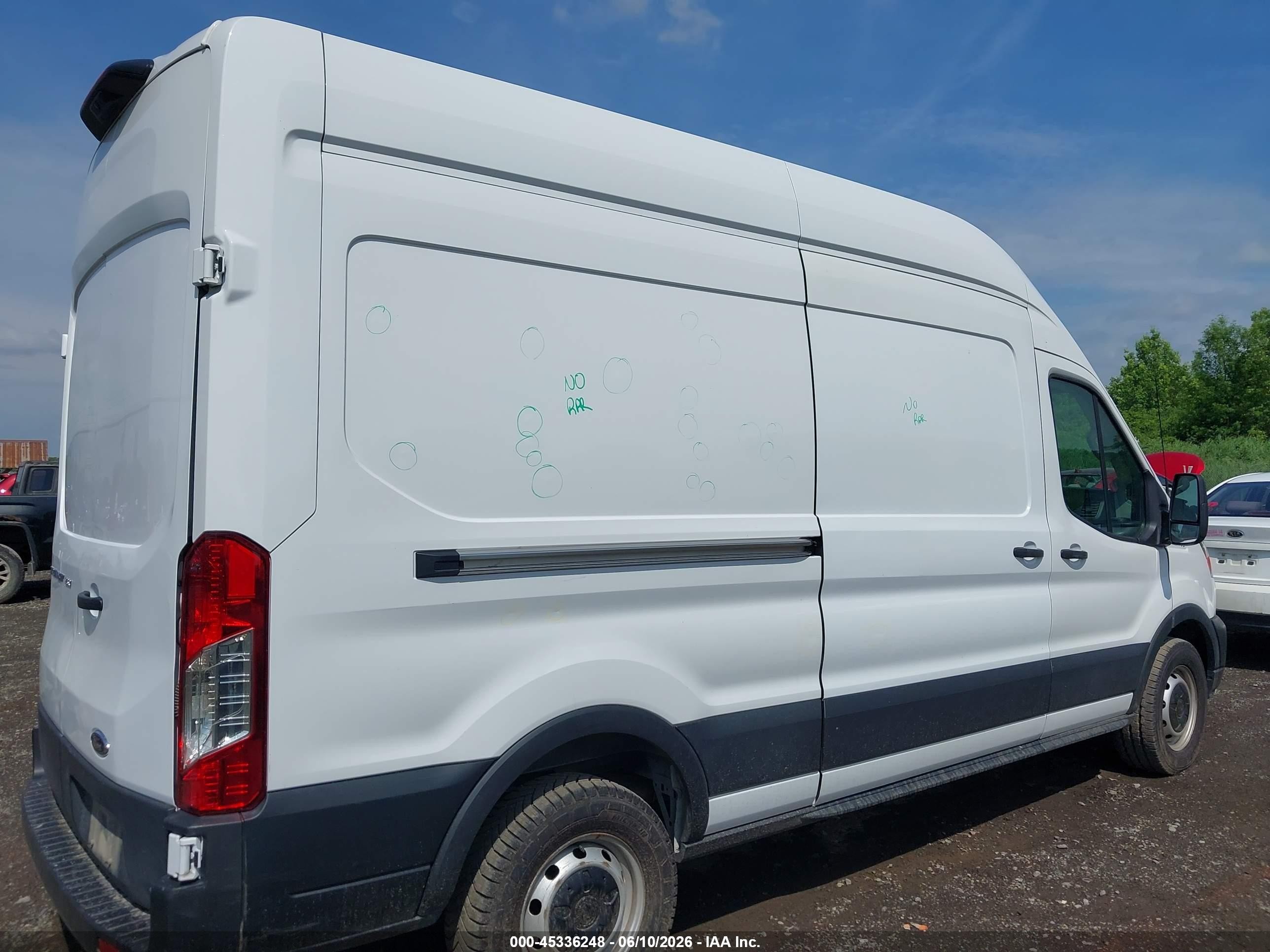2023 Ford Transit-250   White vin: 1FTBR1X8XPKB01934