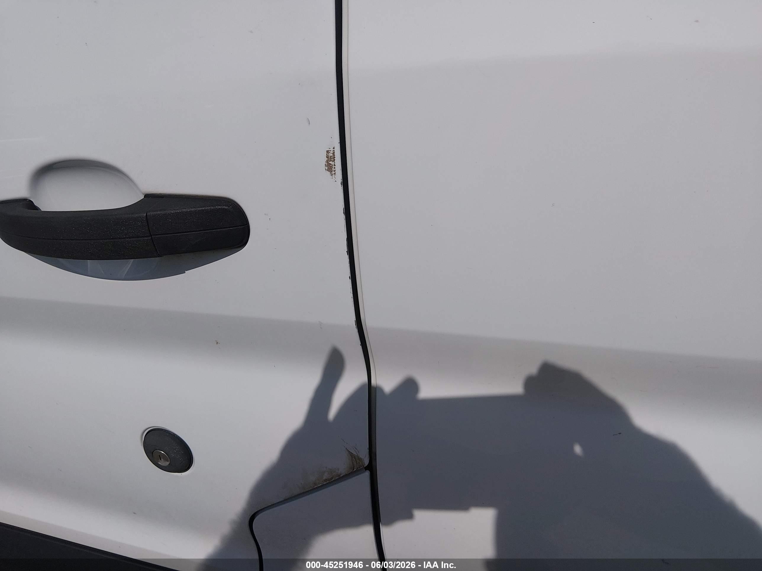 2020 Ford Transit-250   White vin: 1FTBR1Y87LKA00522