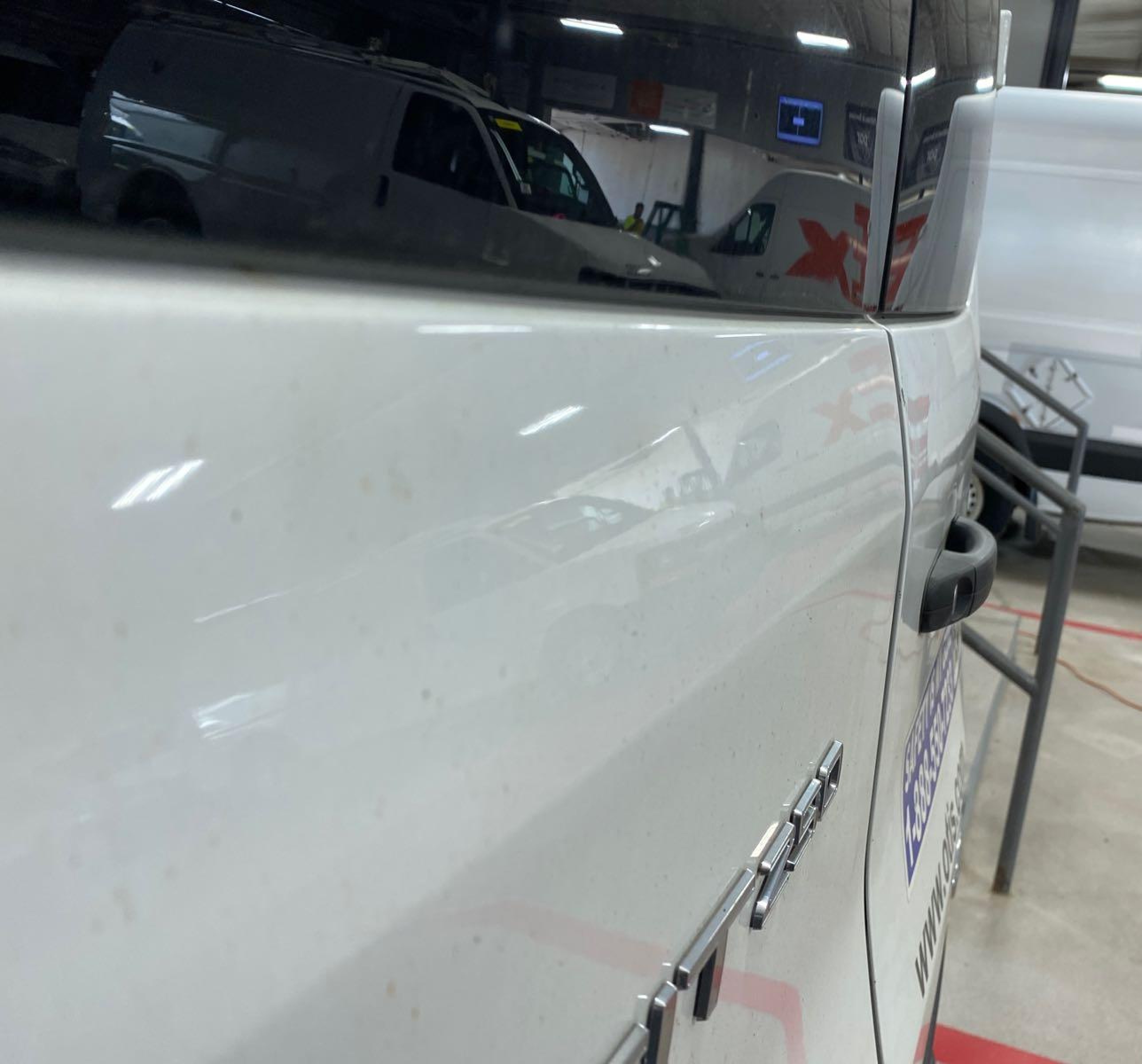 2020 Ford Transit-250   vin: 1FTBR1Y88LKB08471