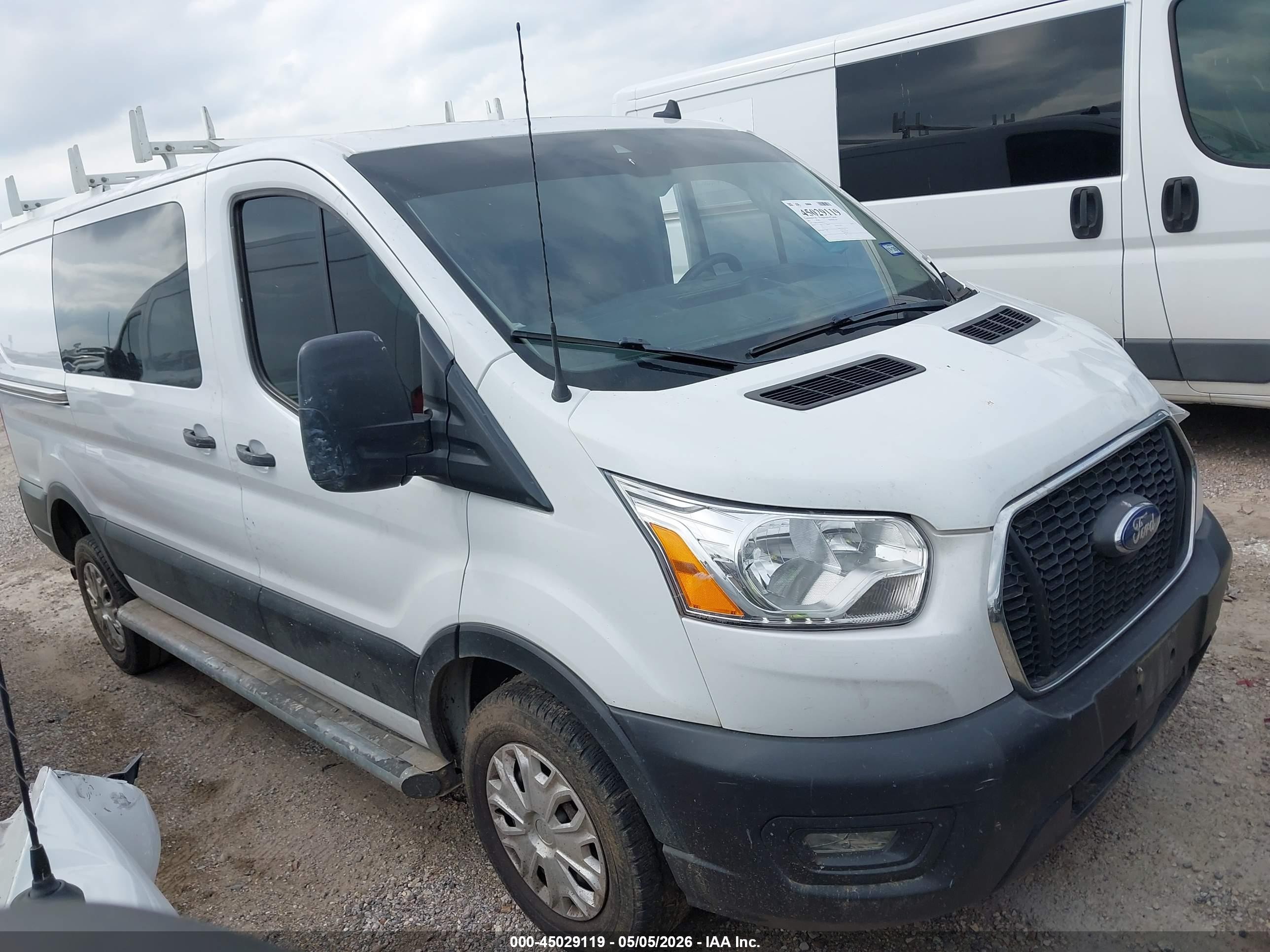2021 Ford Transit-250   White vin: 1FTBR1Y8XMKA26713