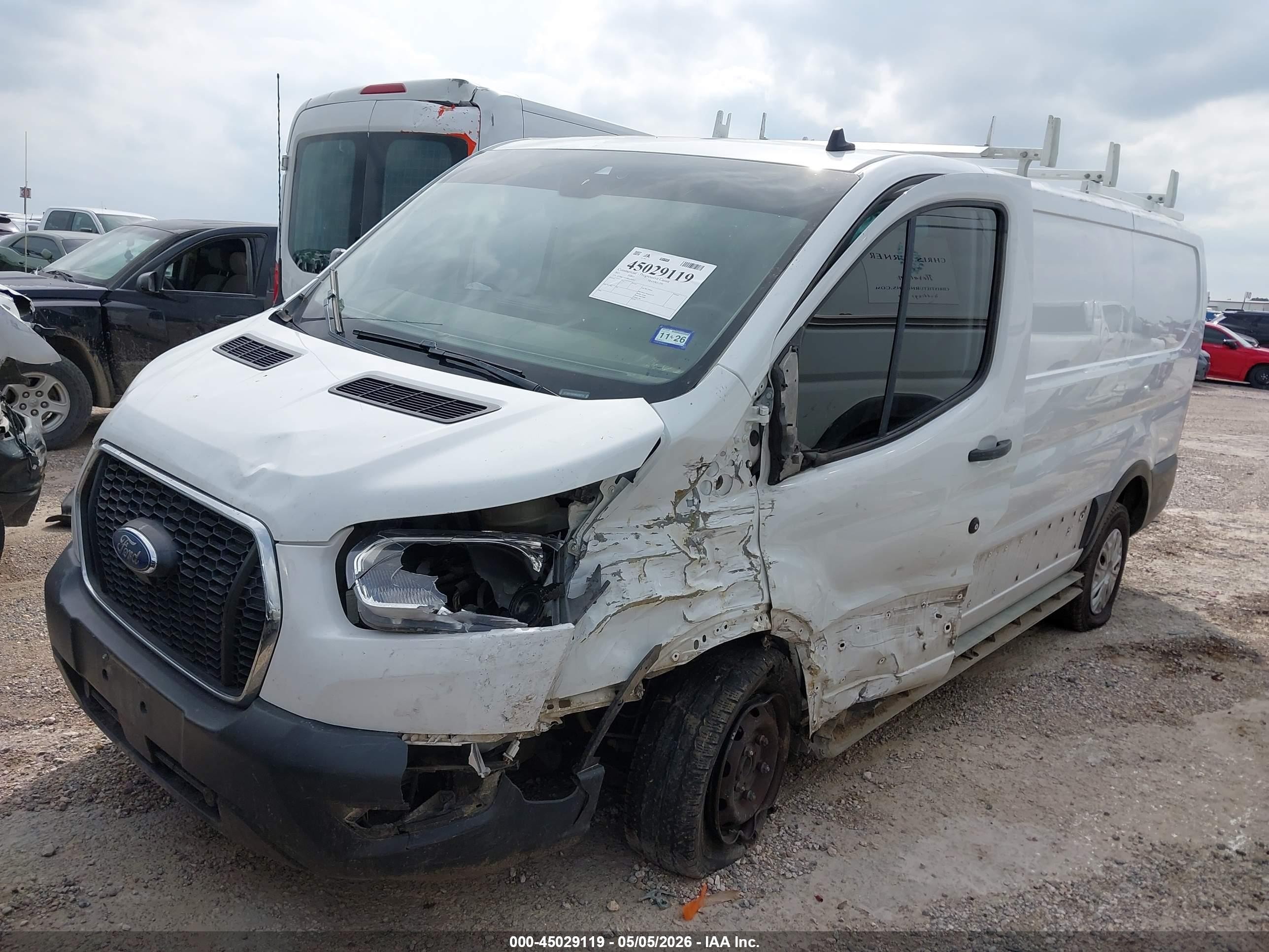 2021 Ford Transit-250   White vin: 1FTBR1Y8XMKA26713