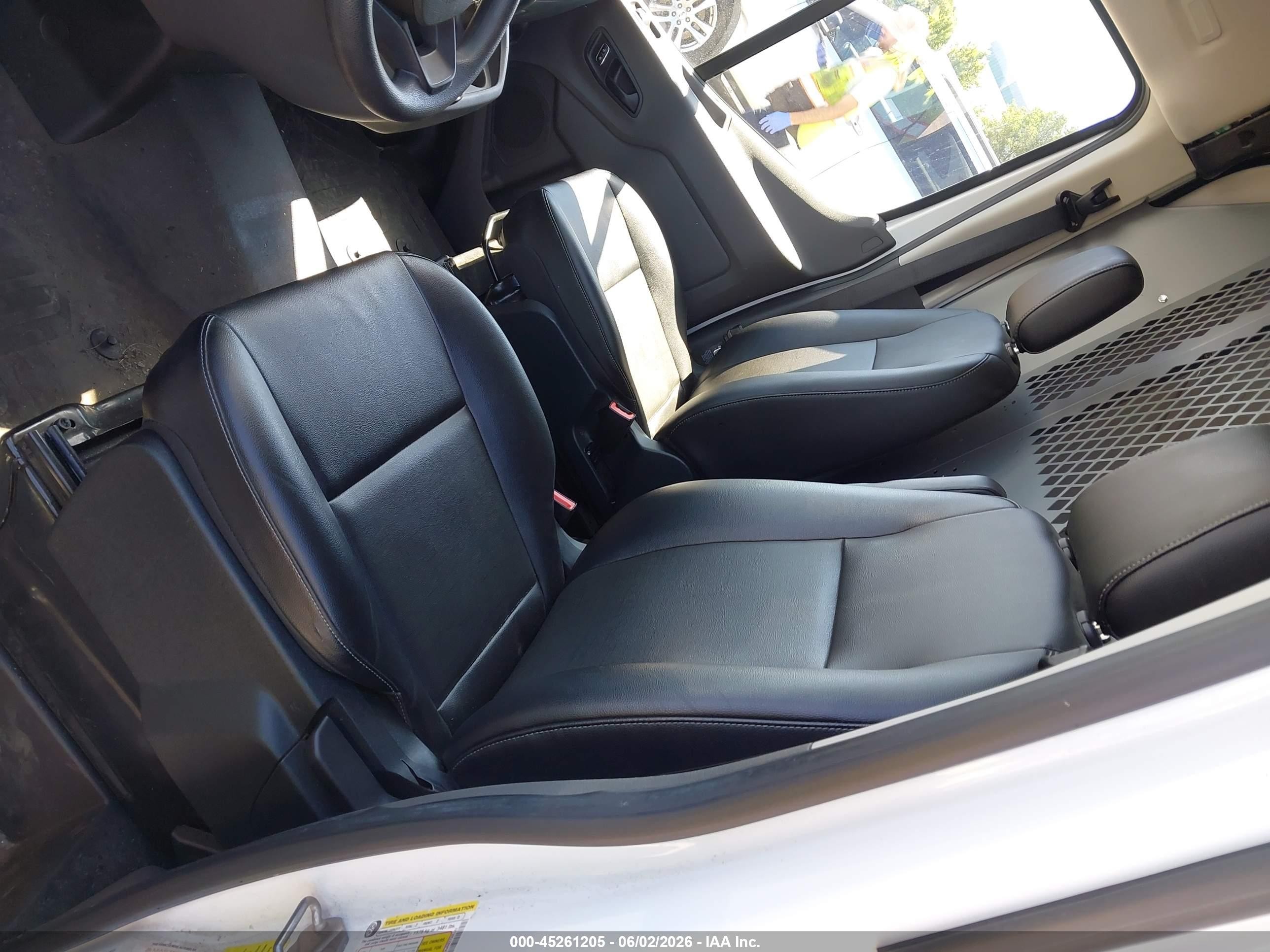 2023 Ford Transit-250   White vin: 1FTBR2X89PKB26751