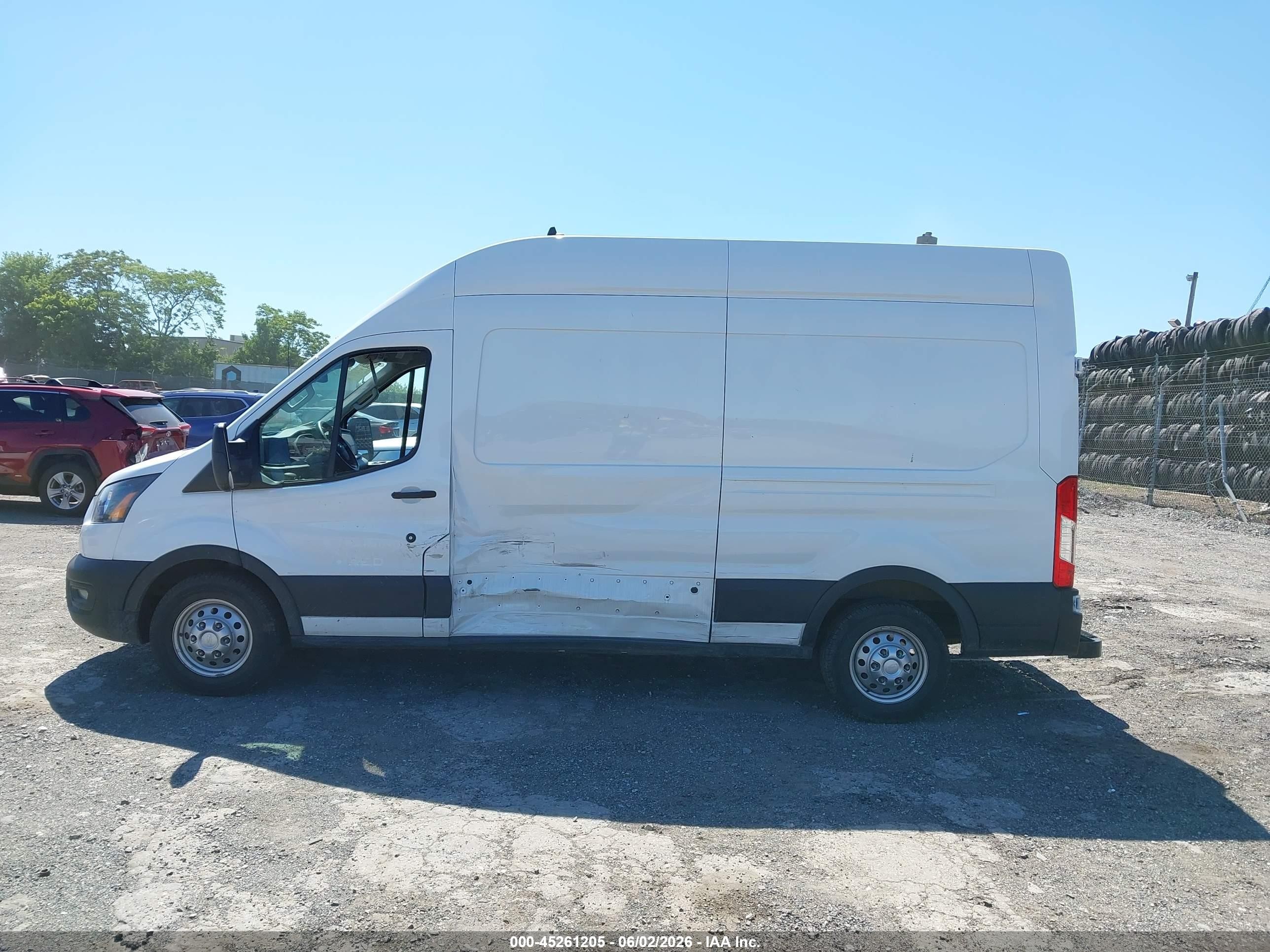 2023 Ford Transit-250   White vin: 1FTBR2X89PKB26751