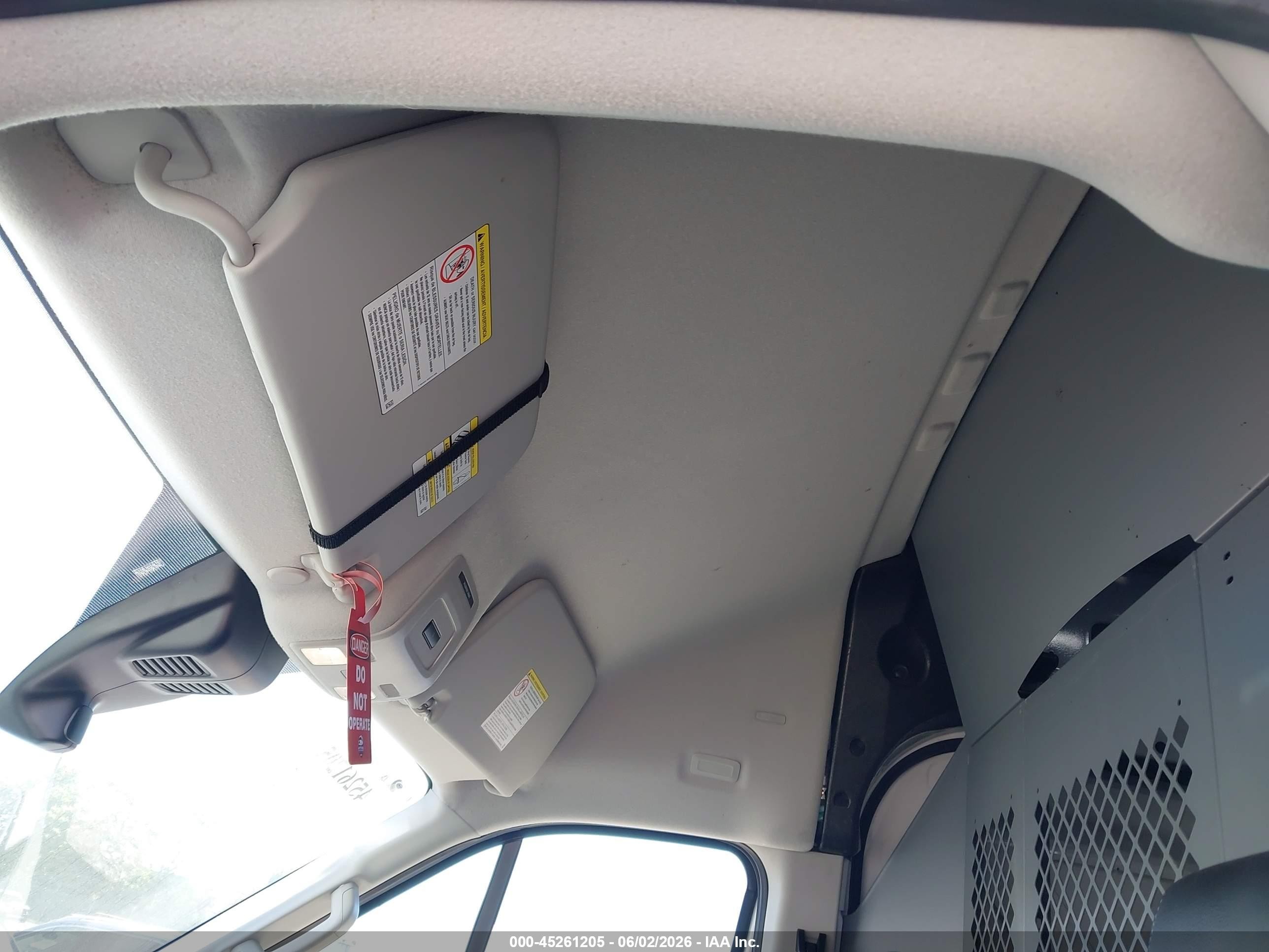 2023 Ford Transit-250   White vin: 1FTBR2X89PKB26751