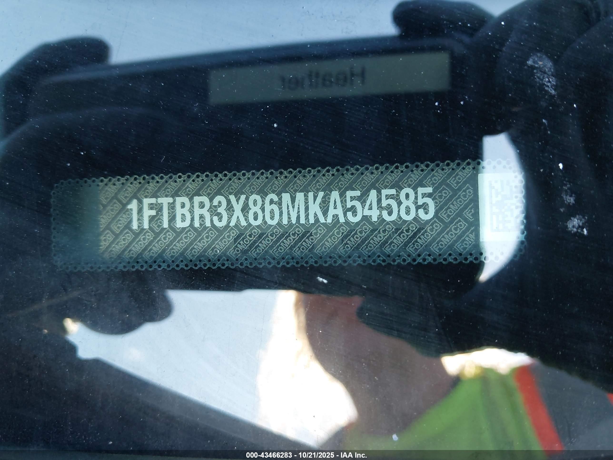 2021 Ford Transit-250 Cargo Van   Синий vin: 1FTBR3X86MKA54585