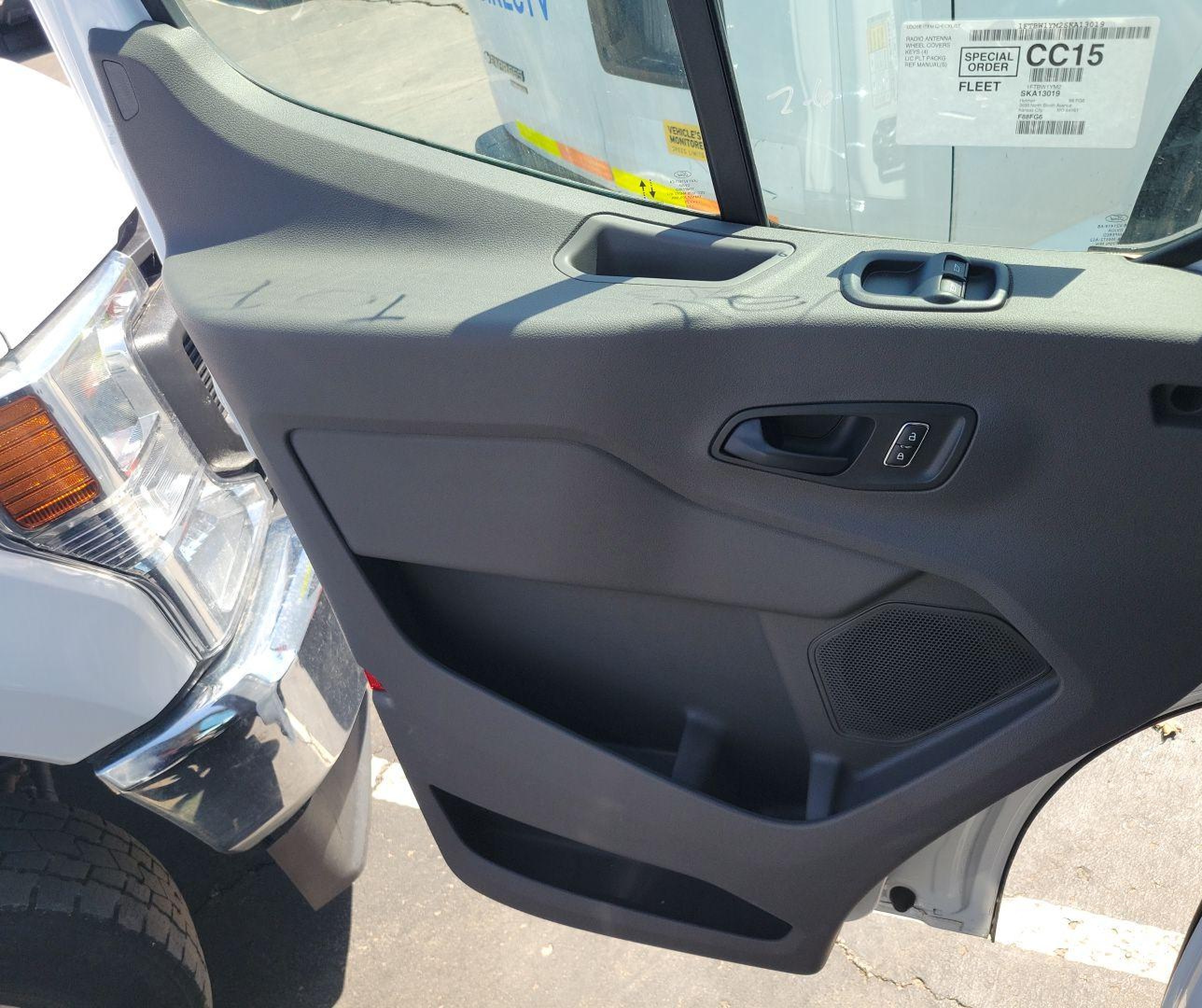 2025 Ford E-transit-350   vin: 1FTBW1YM2SKA13019