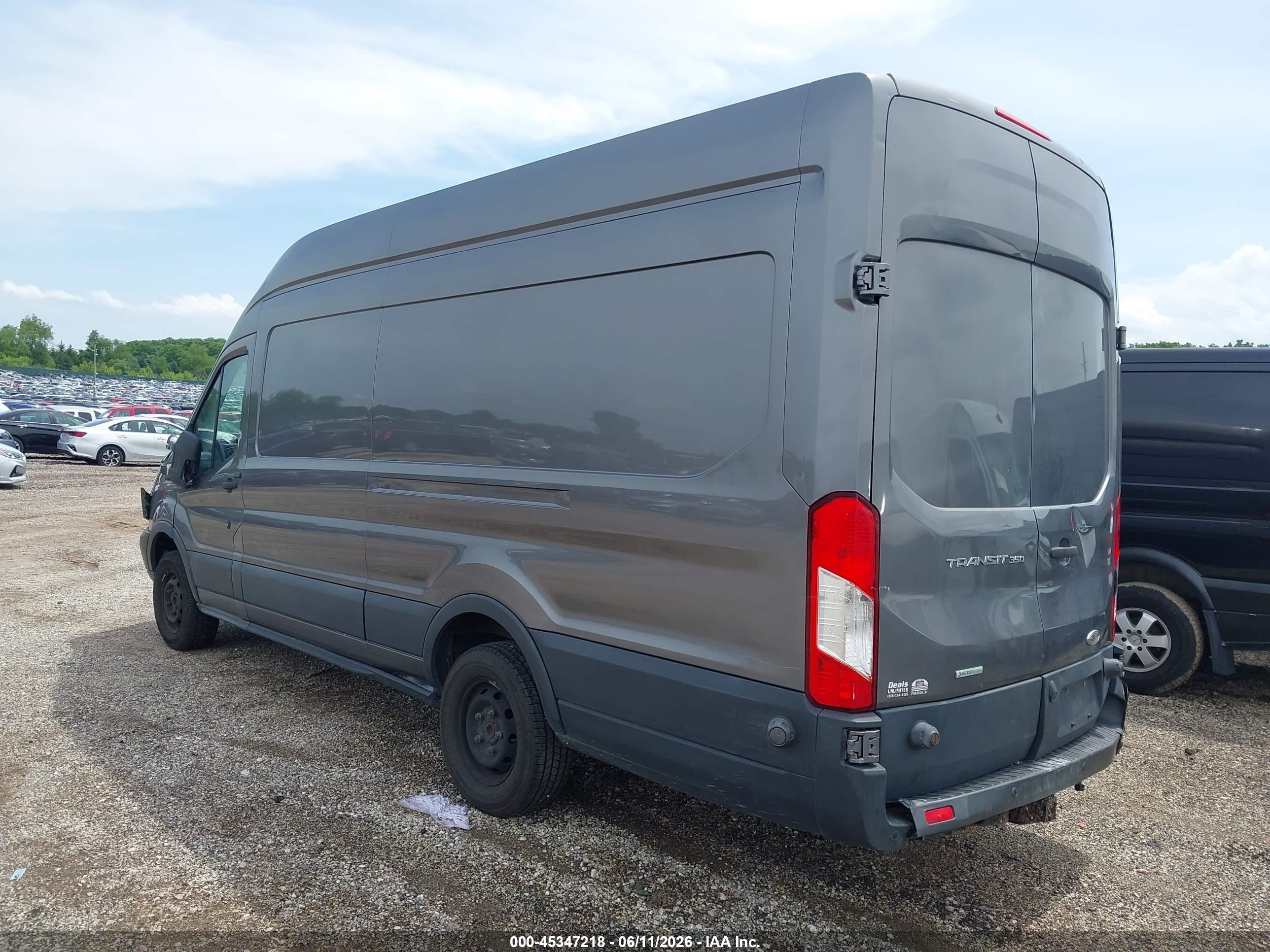 2015 Ford Transit-350   Gray vin: 1FTBW3XG4FKA36797