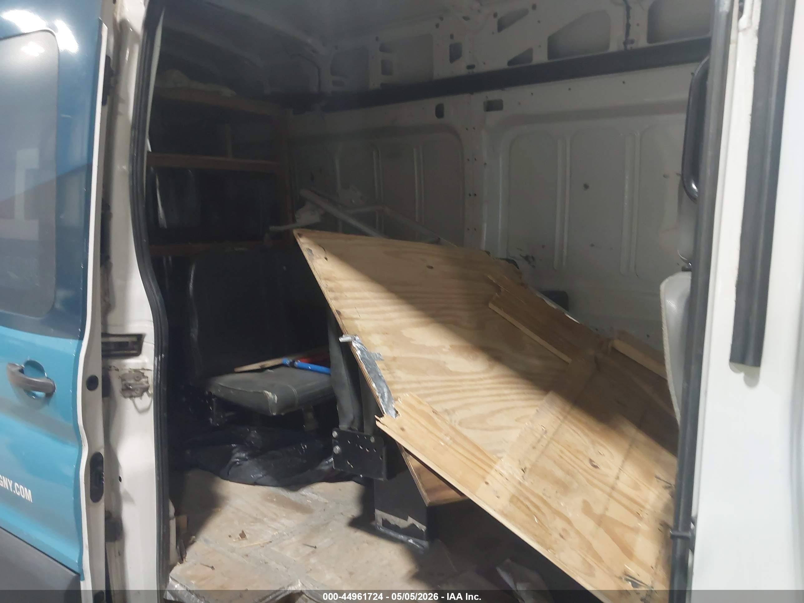 2016 Ford Transit-350   Blue vin: 1FTBW3XGXGKA94284
