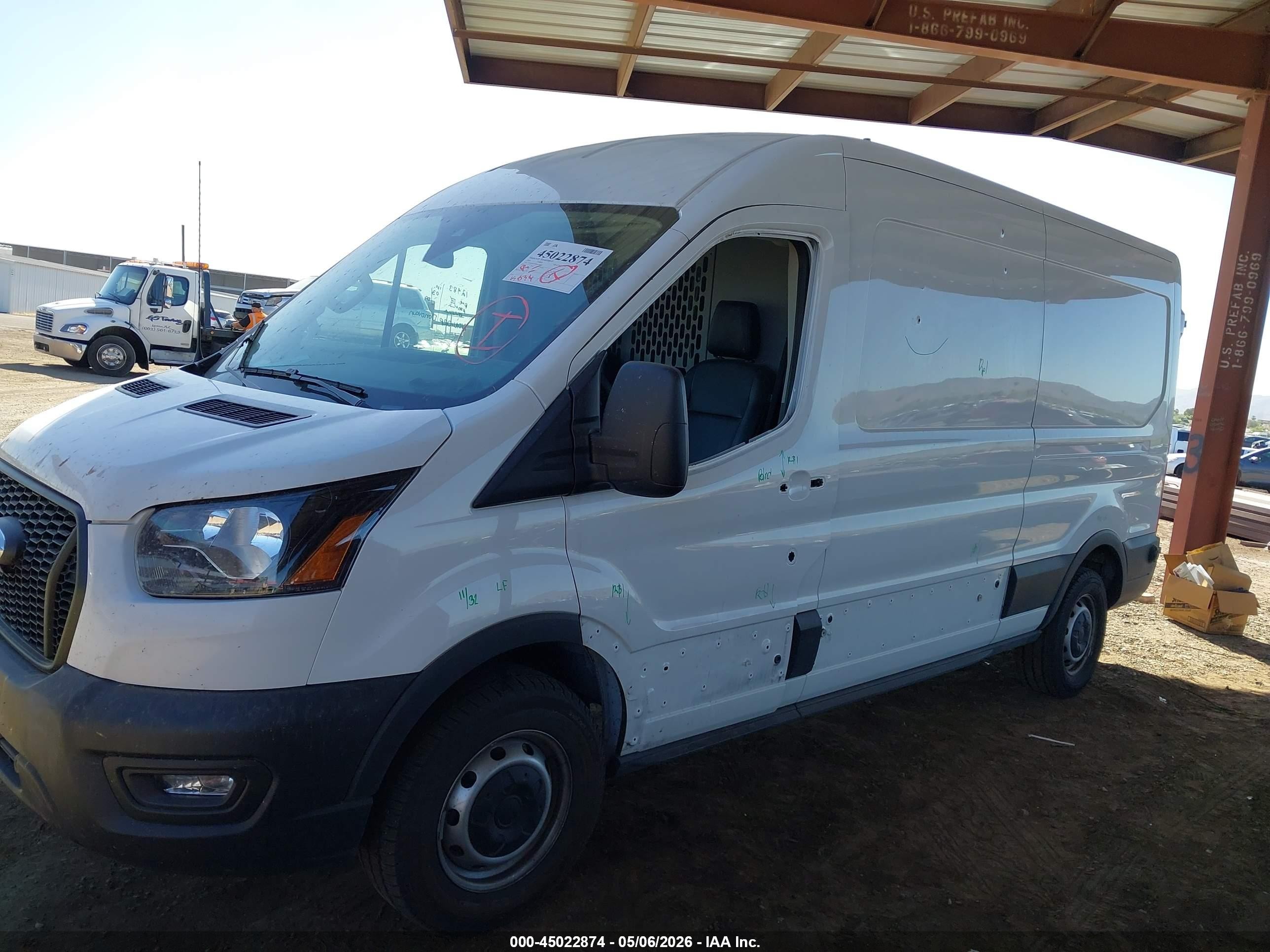 2024 Ford Transit-350   White vin: 1FTBW9C88RKA48909