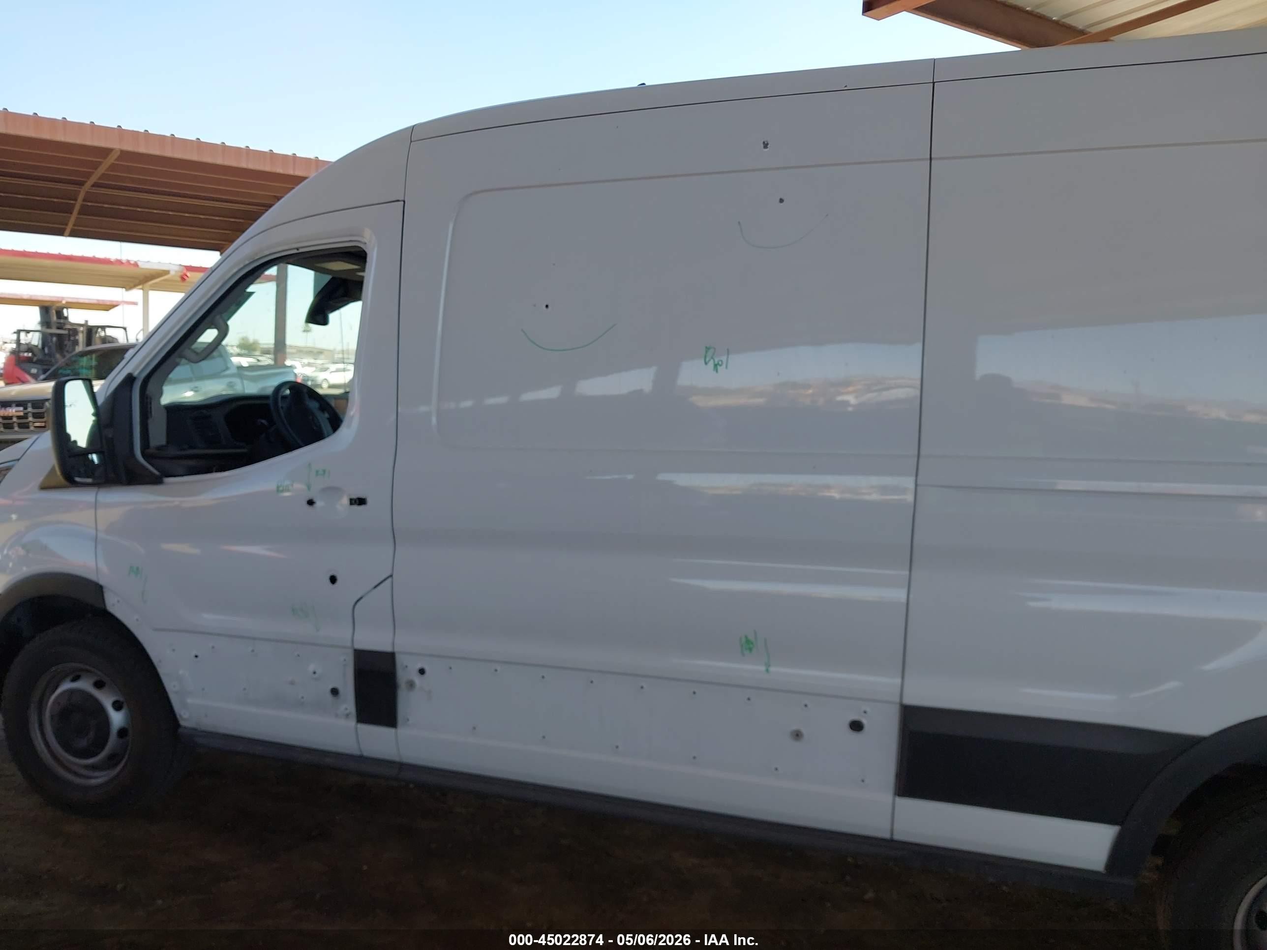 2024 Ford Transit-350   White vin: 1FTBW9C88RKA48909