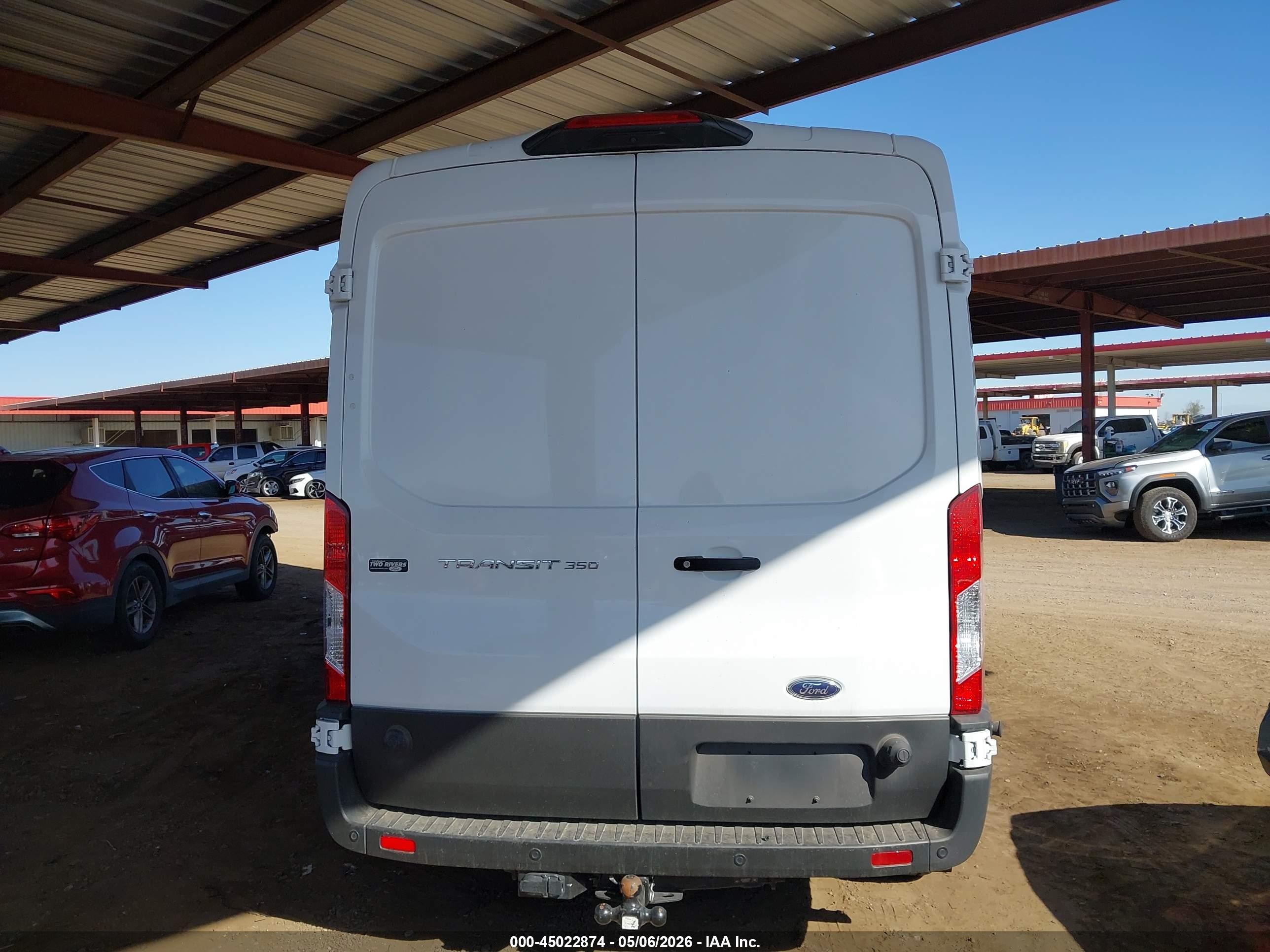 2024 Ford Transit-350   White vin: 1FTBW9C88RKA48909