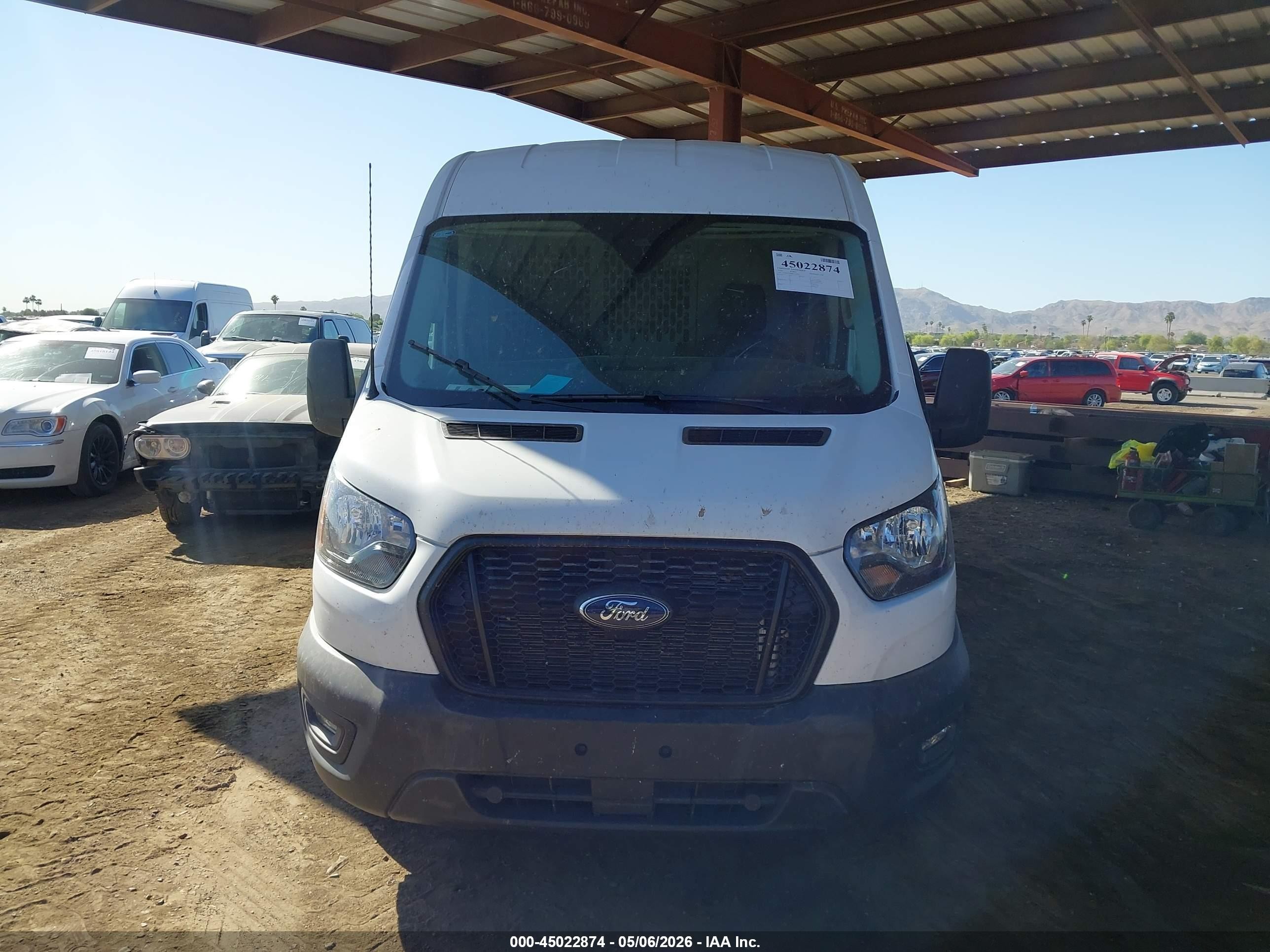 2024 Ford Transit-350   White vin: 1FTBW9C88RKA48909