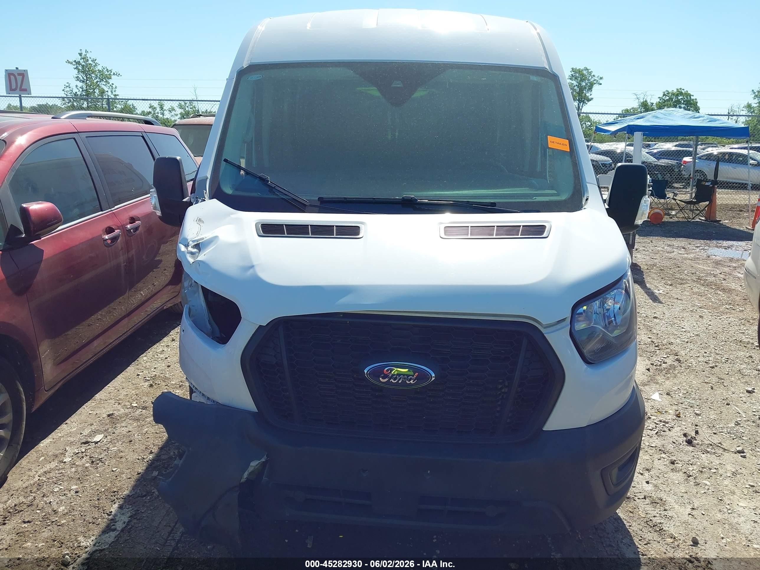 2024 Ford Transit-350 White vin: 1FTBW9C8XRKA39824