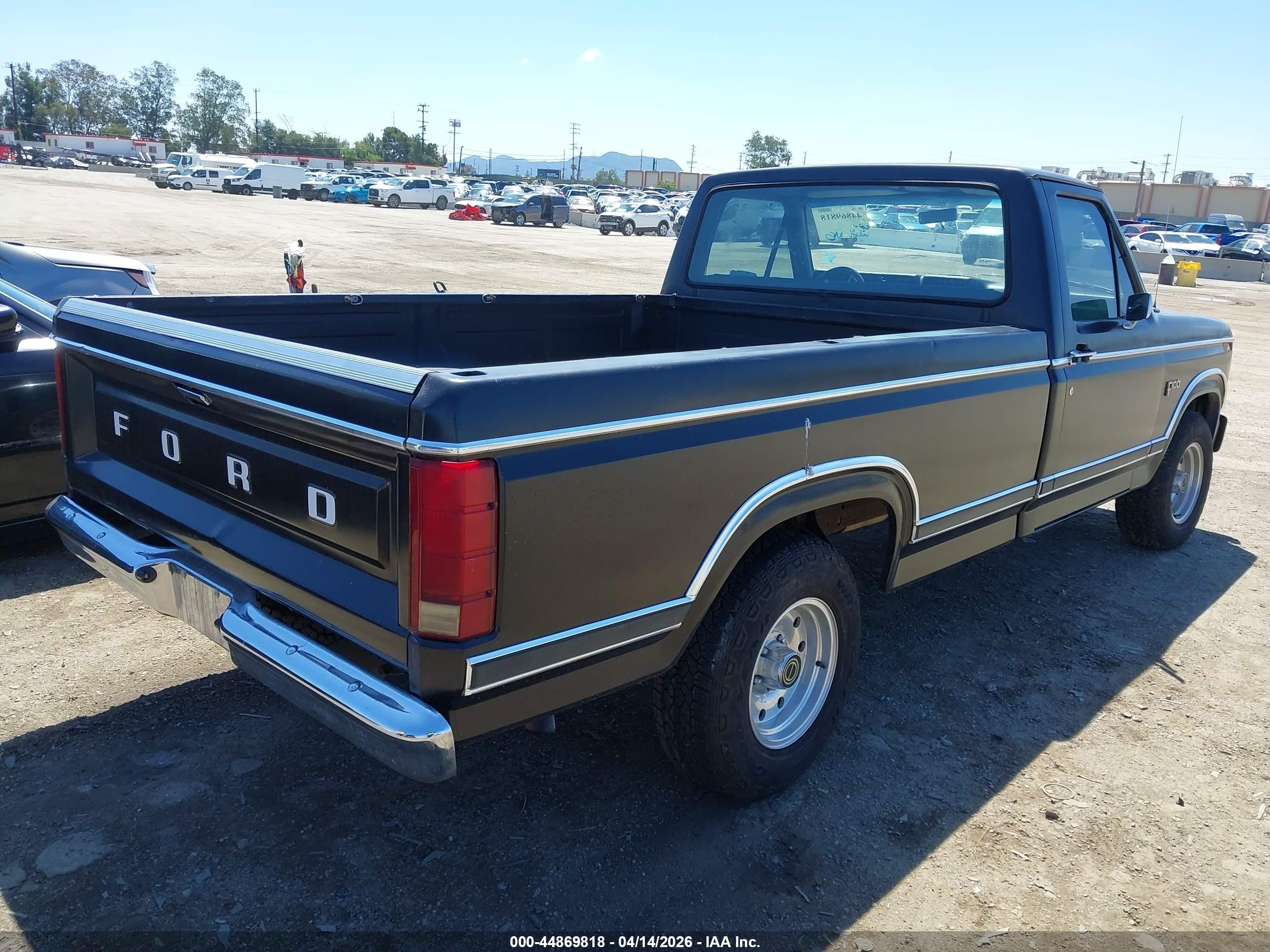 1983 Ford F100   Black vin: 1FTCF10F1DLA35351