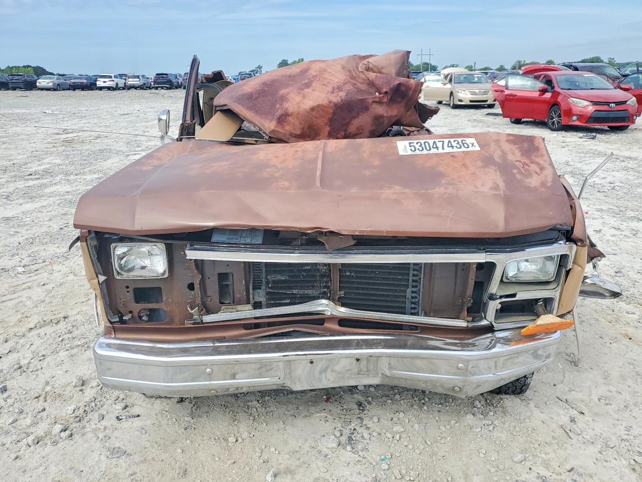 1983 Ford F100 Tan vin: 1FTCF10F3DNA04932